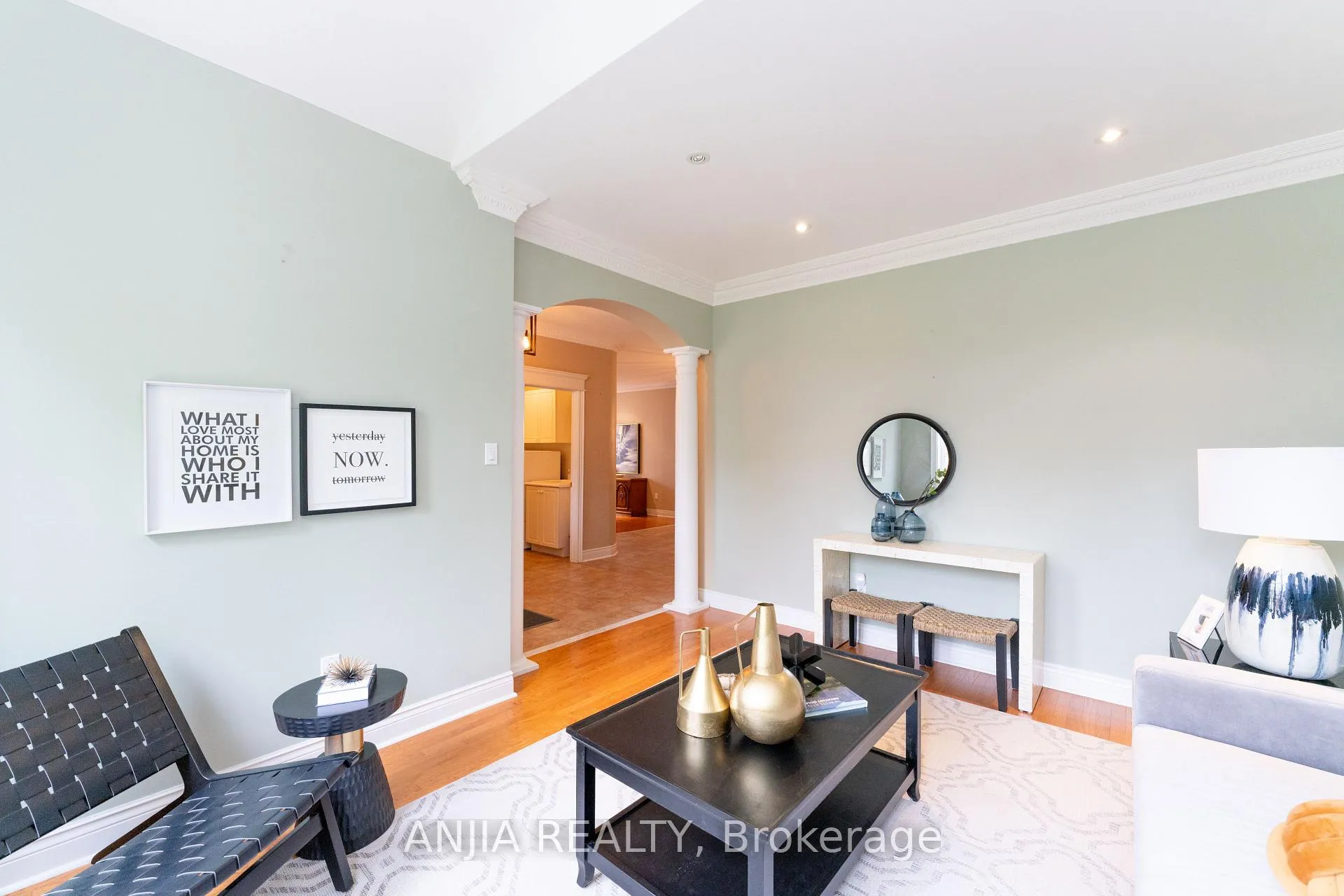 Photo 5 of 8 Cottontail Avenue, Markham, Legacy — HOMEH