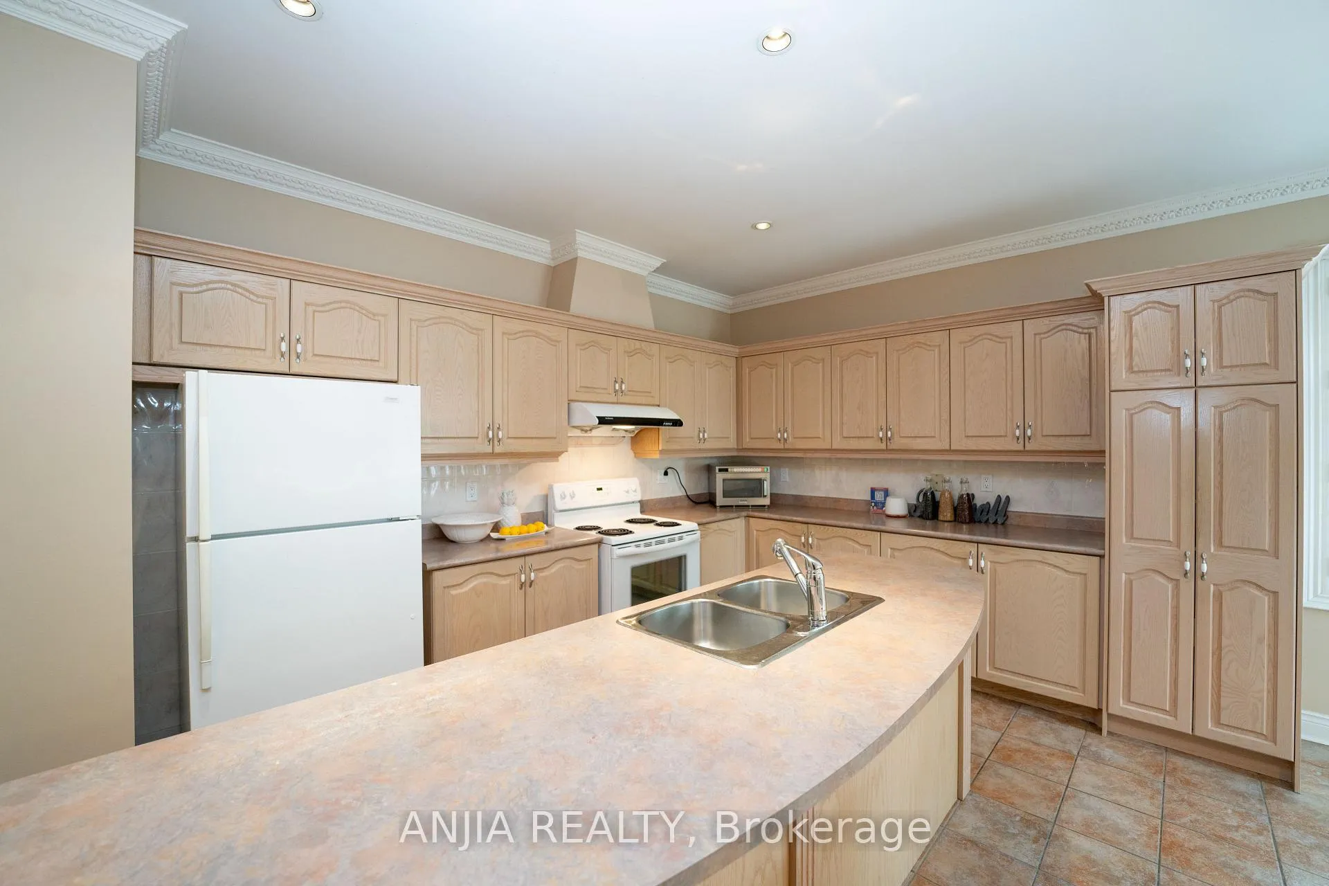 Photo 17 of 8 Cottontail Avenue, Markham, Legacy — HOMEH