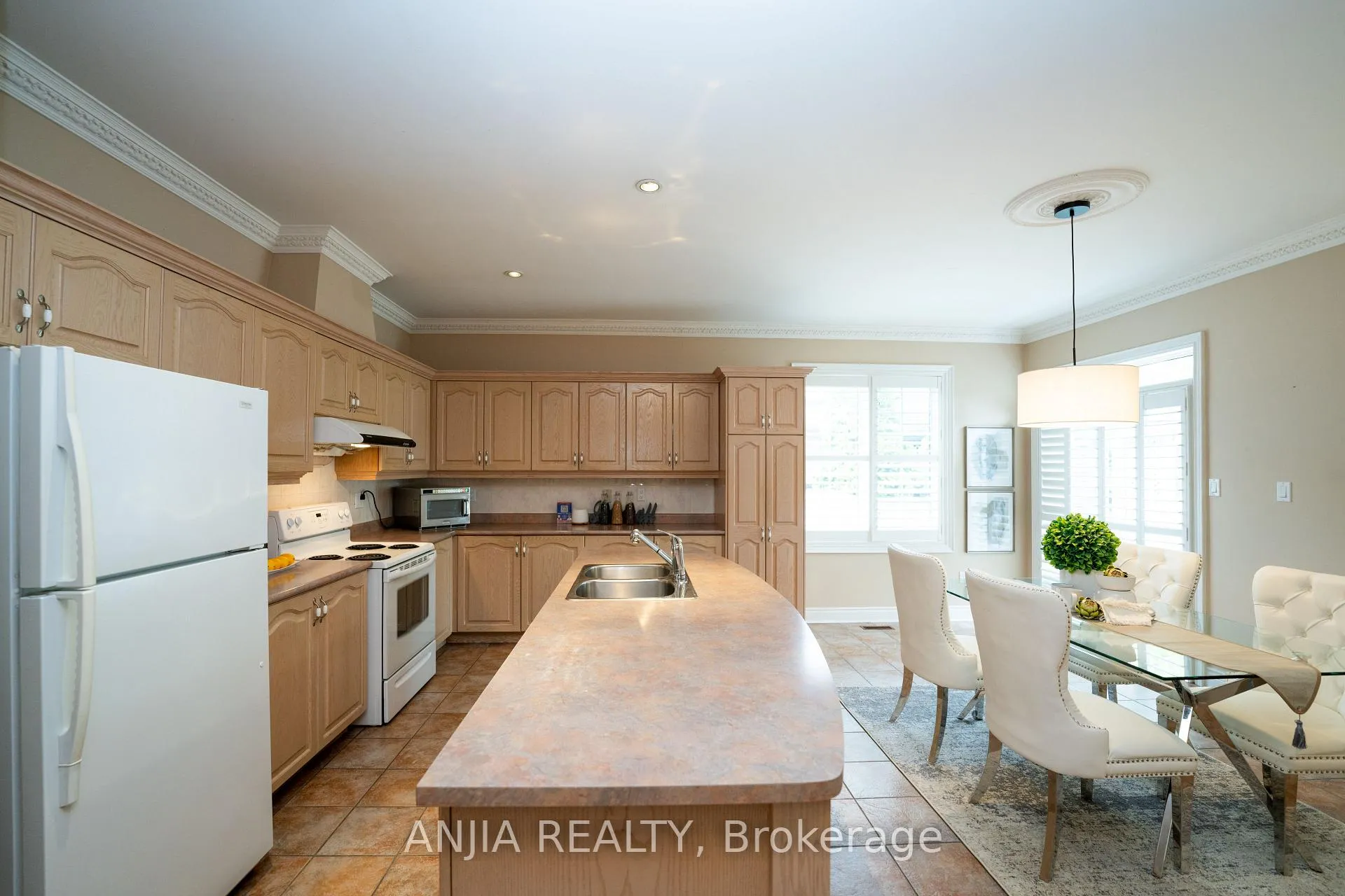 Photo 18 of 8 Cottontail Avenue, Markham, Legacy — HOMEH