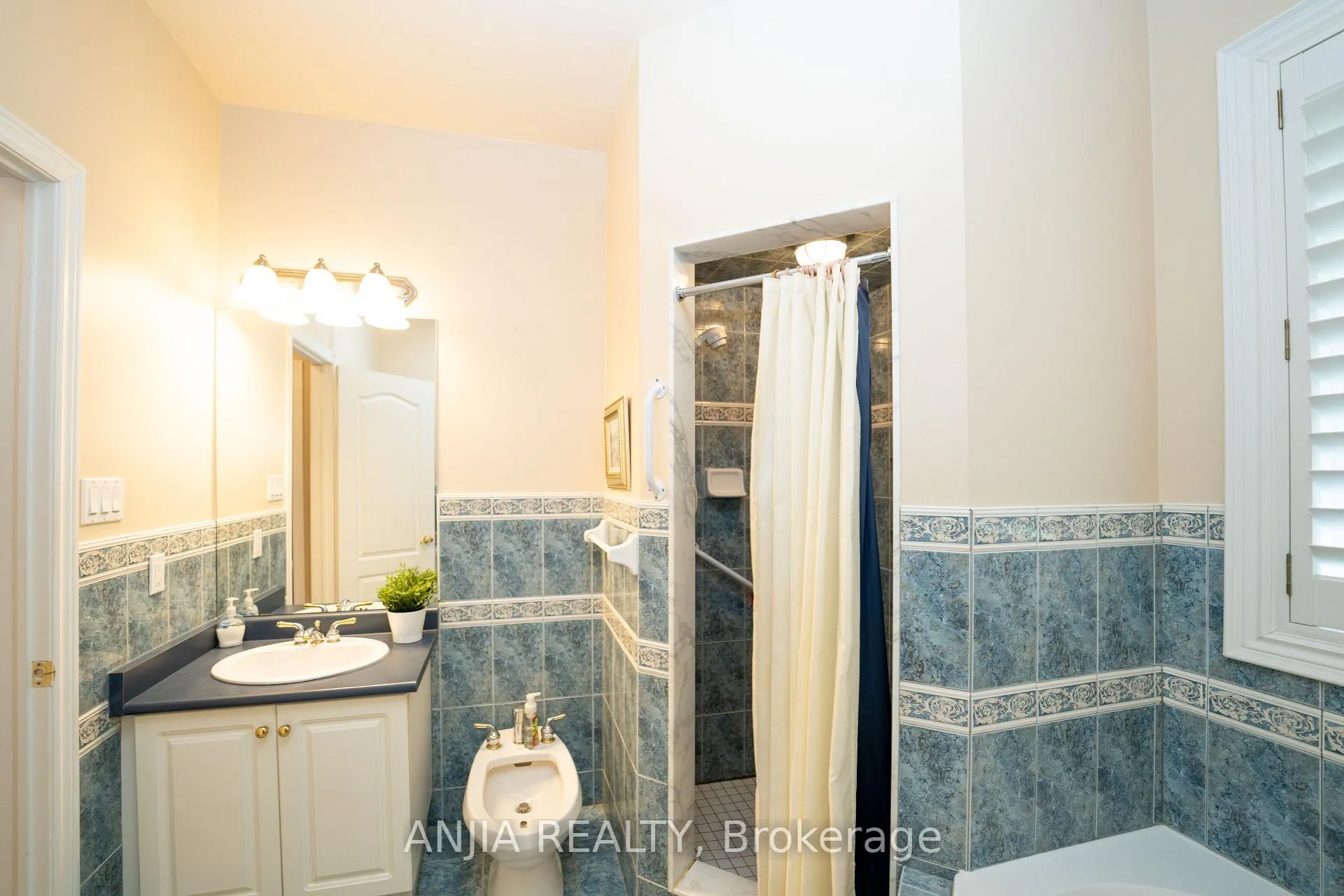 Photo 26 of 8 Cottontail Avenue, Markham, Legacy — HOMEH