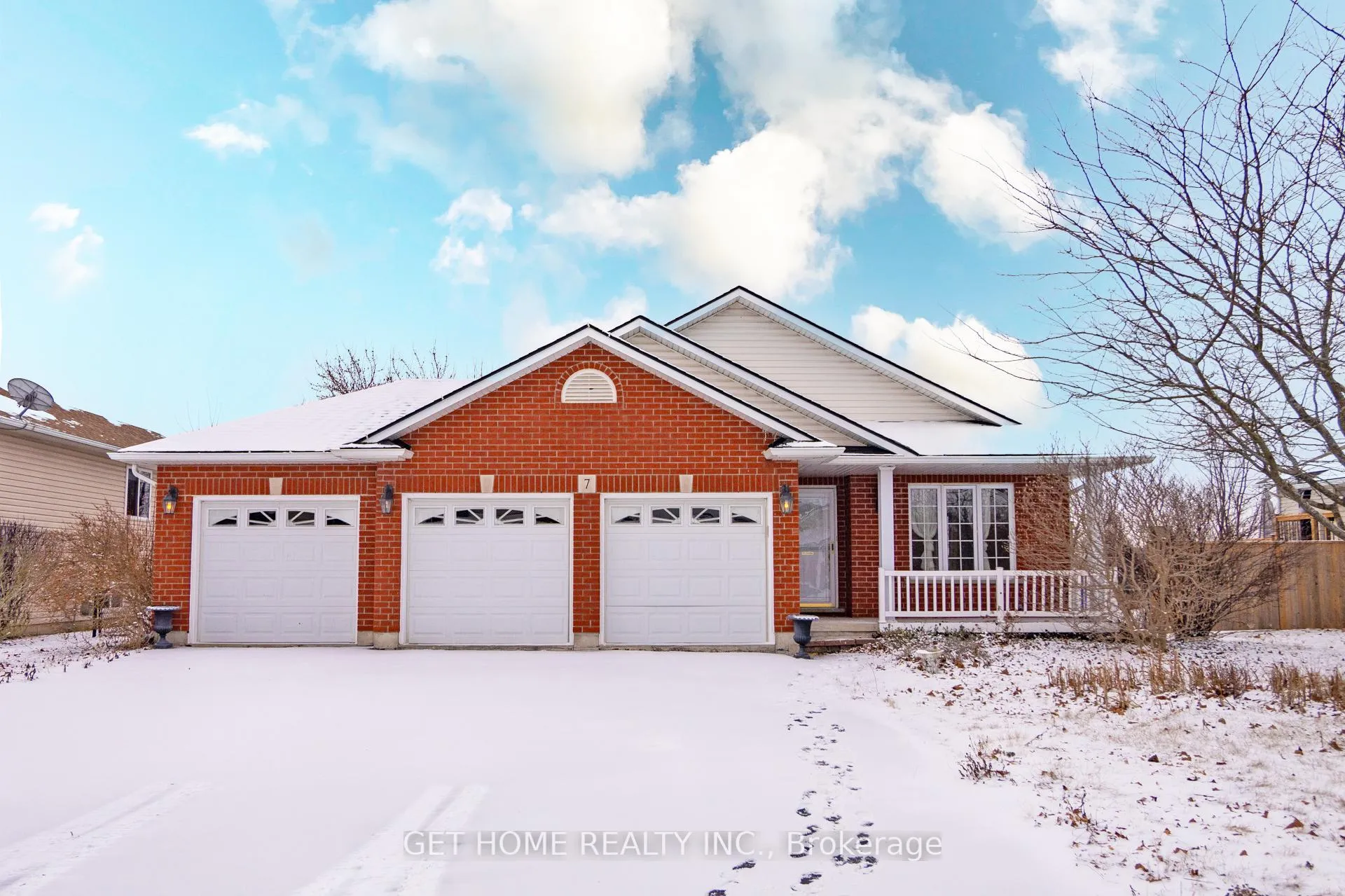 Photo 1 of 7 Donna Drive, Haldimand — HOMEH