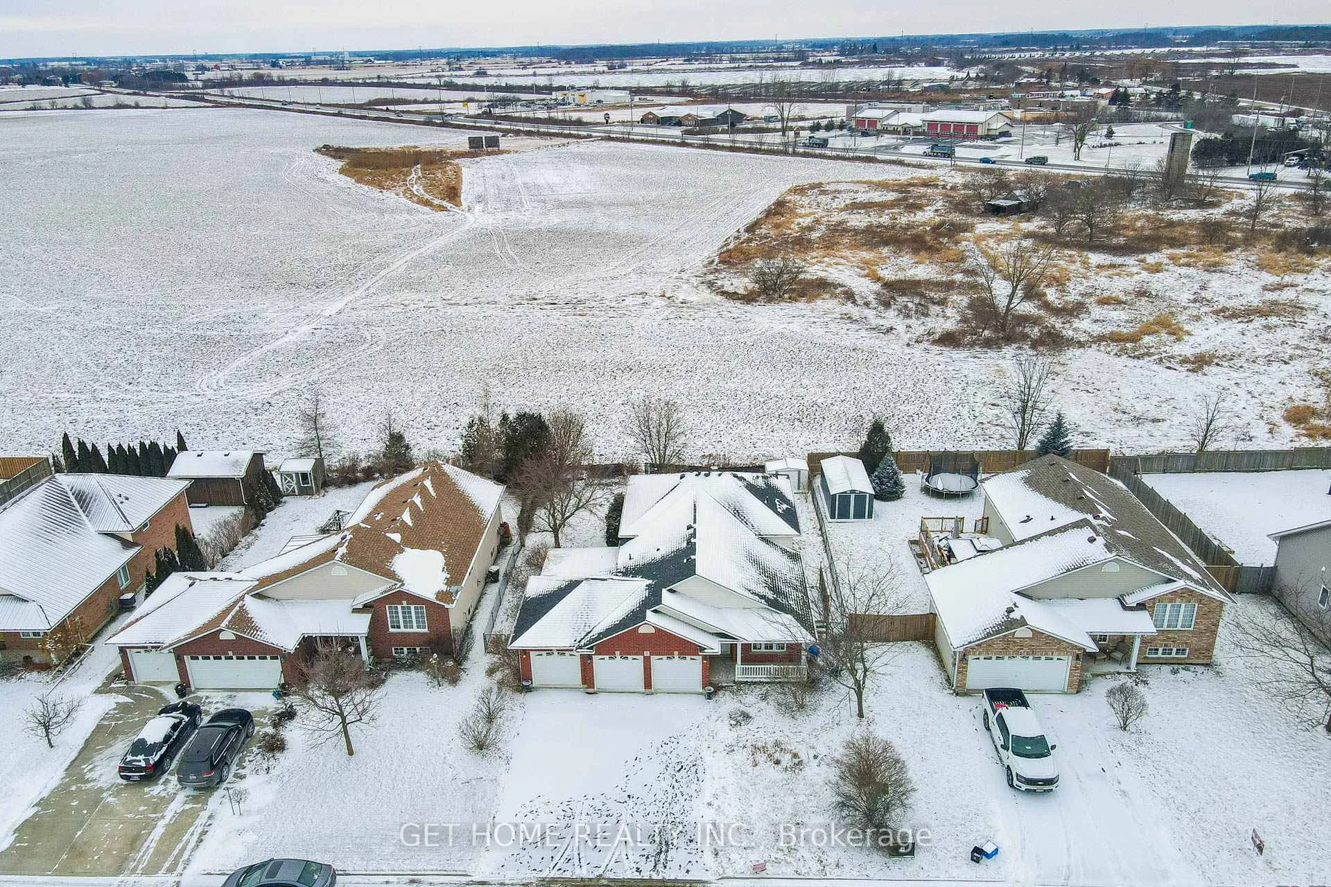 Photo 2 of 7 Donna Drive, Haldimand — HOMEH