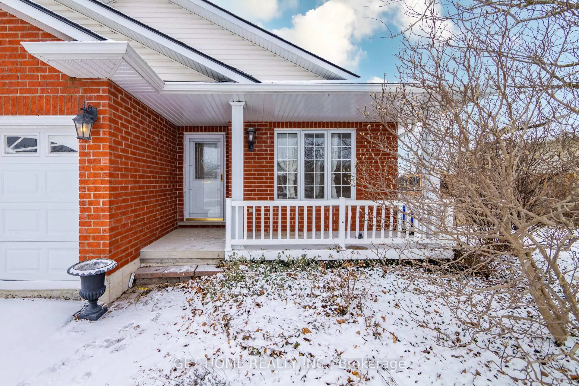 Photo 3 of 7 Donna Drive, Haldimand — HOMEH