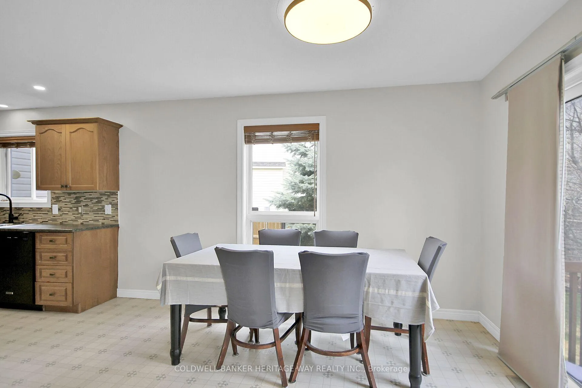 Photo 12 of 523 Joseph Street, Carleton Place — HOMEH