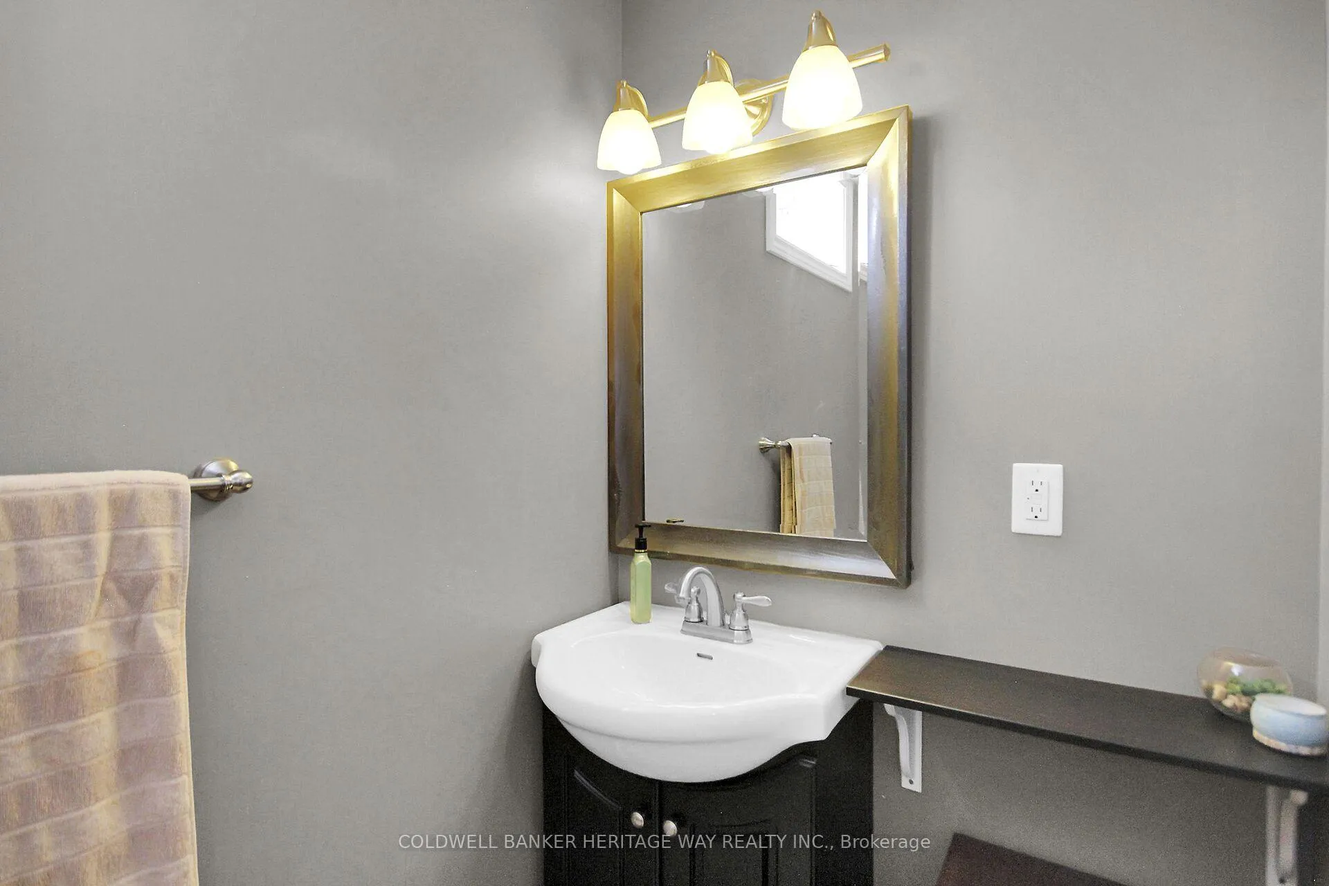Photo 22 of 523 Joseph Street, Carleton Place — HOMEH