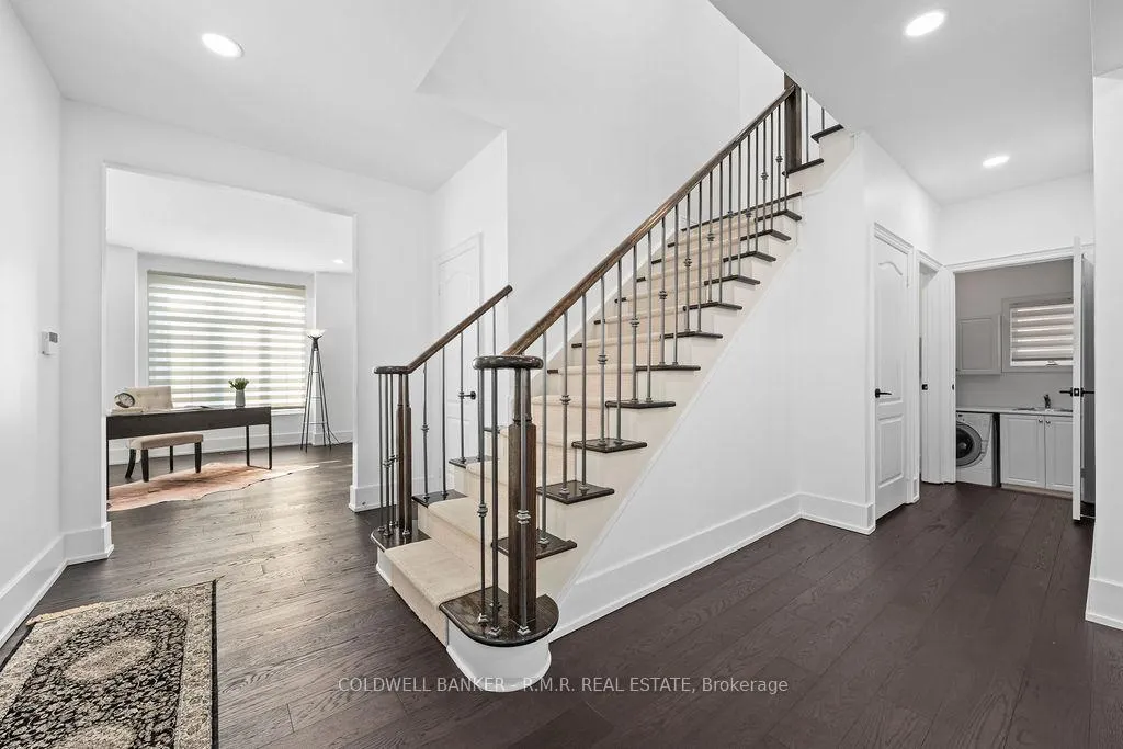 Photo 5 of 8 Valley Vista Drive, Vaughan, Patterson — HOMEH