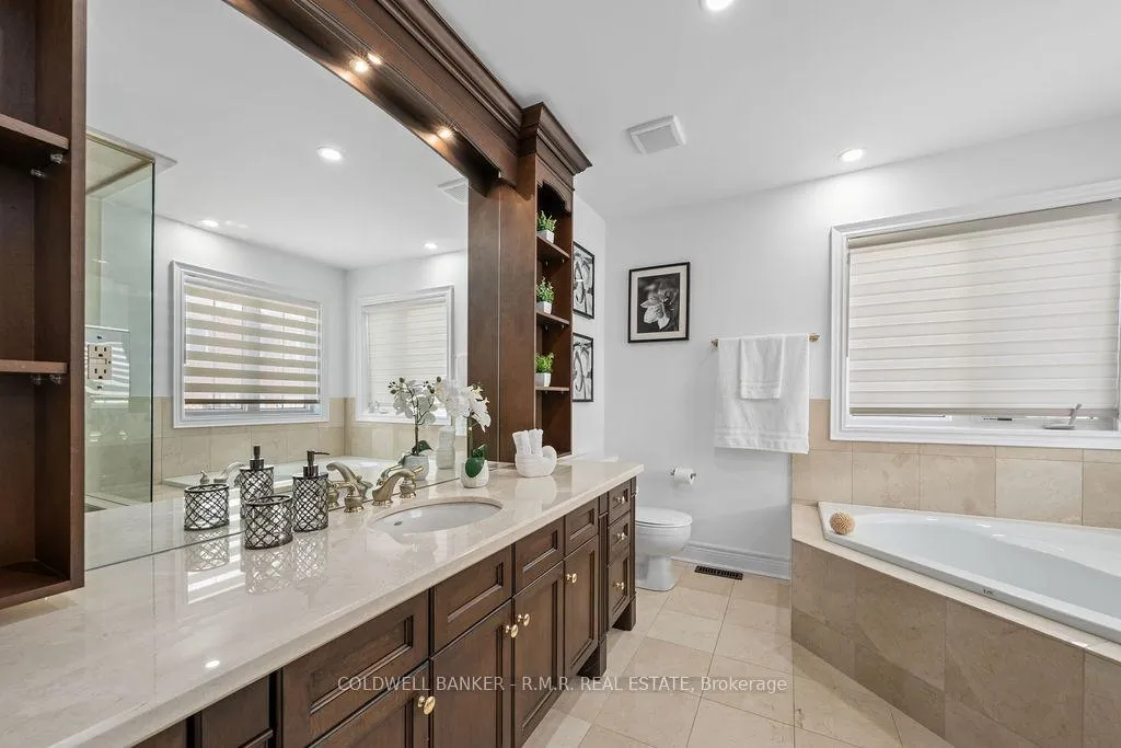 Photo 23 of 8 Valley Vista Drive, Vaughan, Patterson — HOMEH