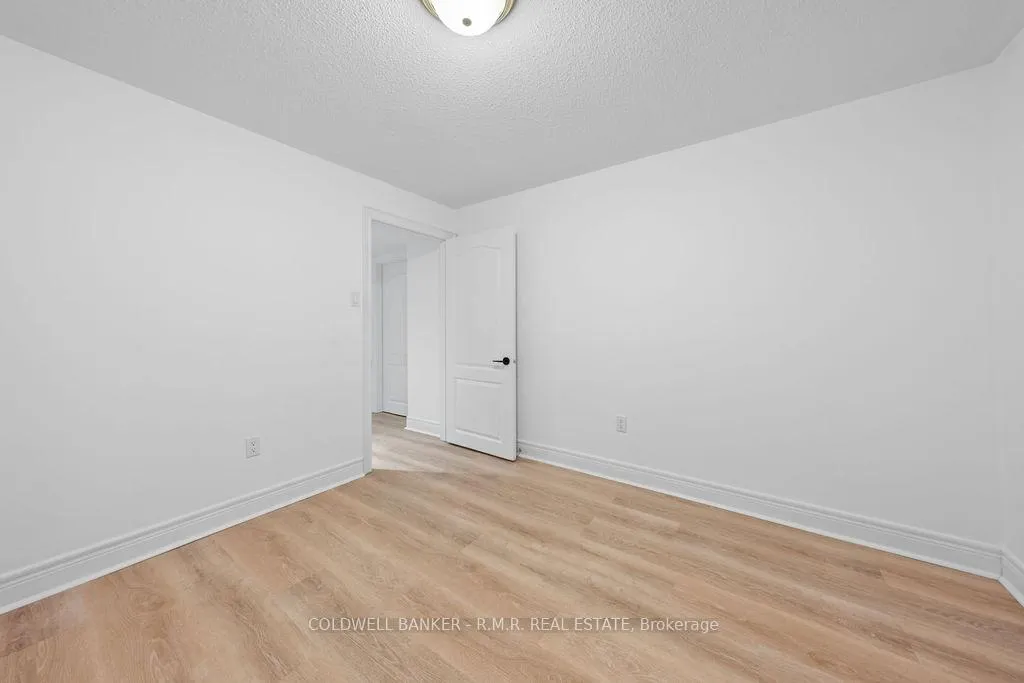 Photo 36 of 8 Valley Vista Drive, Vaughan, Patterson — HOMEH
