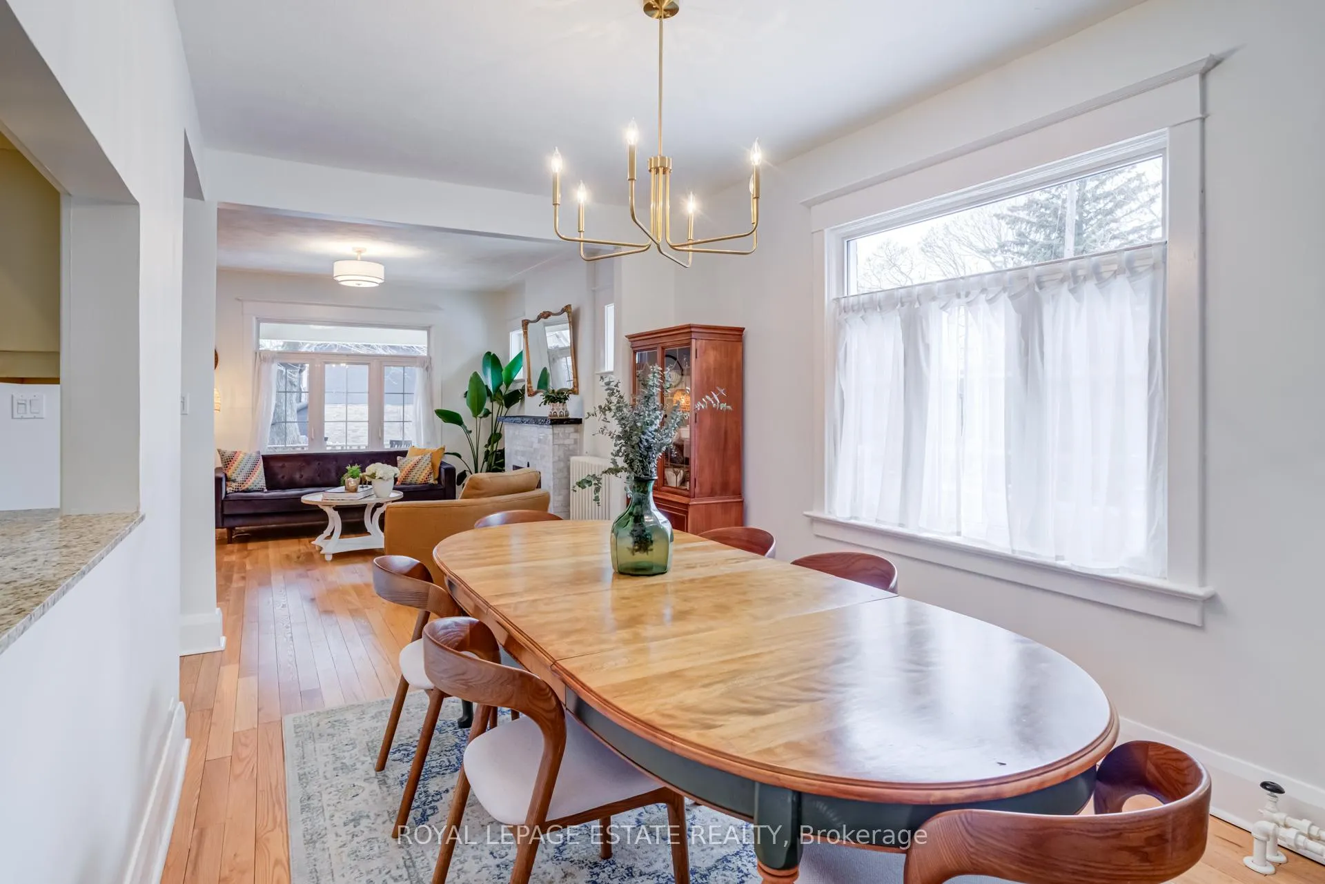 Photo 10 of 33 Ladykirk Avenue, Toronto, Woodbine Corridor — HOMEH