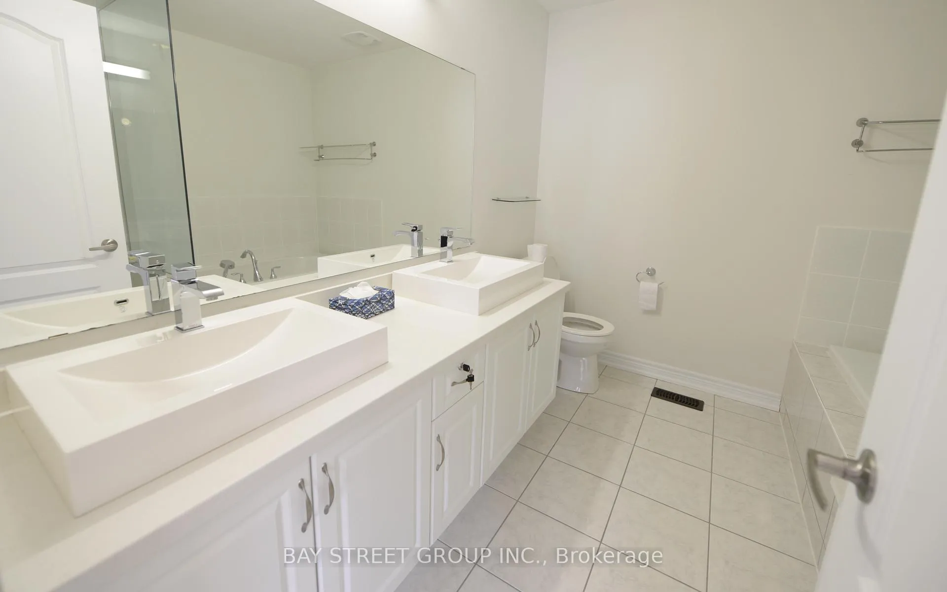 Photo 12 of 14 Begonia Street, Markham, Wismer — HOMEH