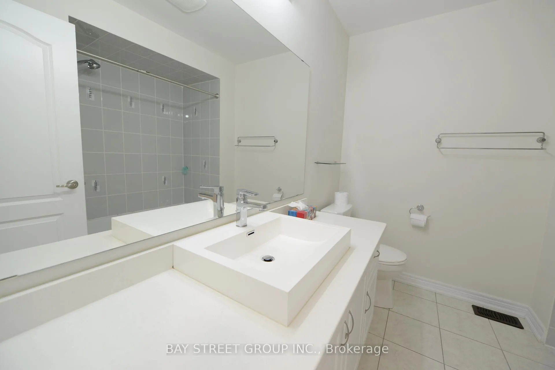 Photo 15 of 14 Begonia Street, Markham, Wismer — HOMEH