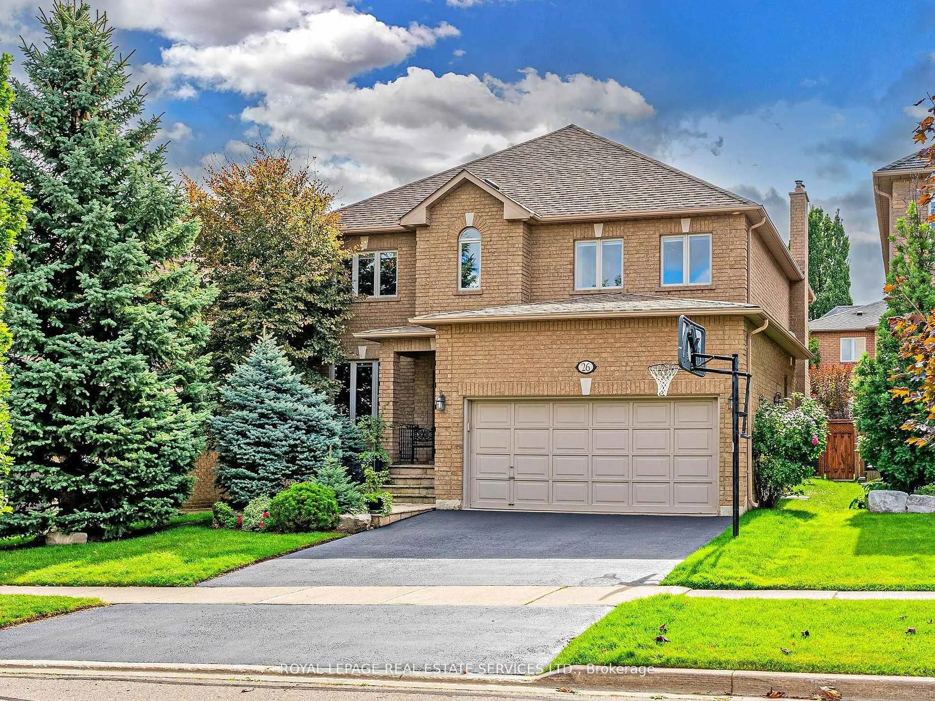 Photo 1 of 26 Langtry Place, Vaughan, Uplands — HOMEH