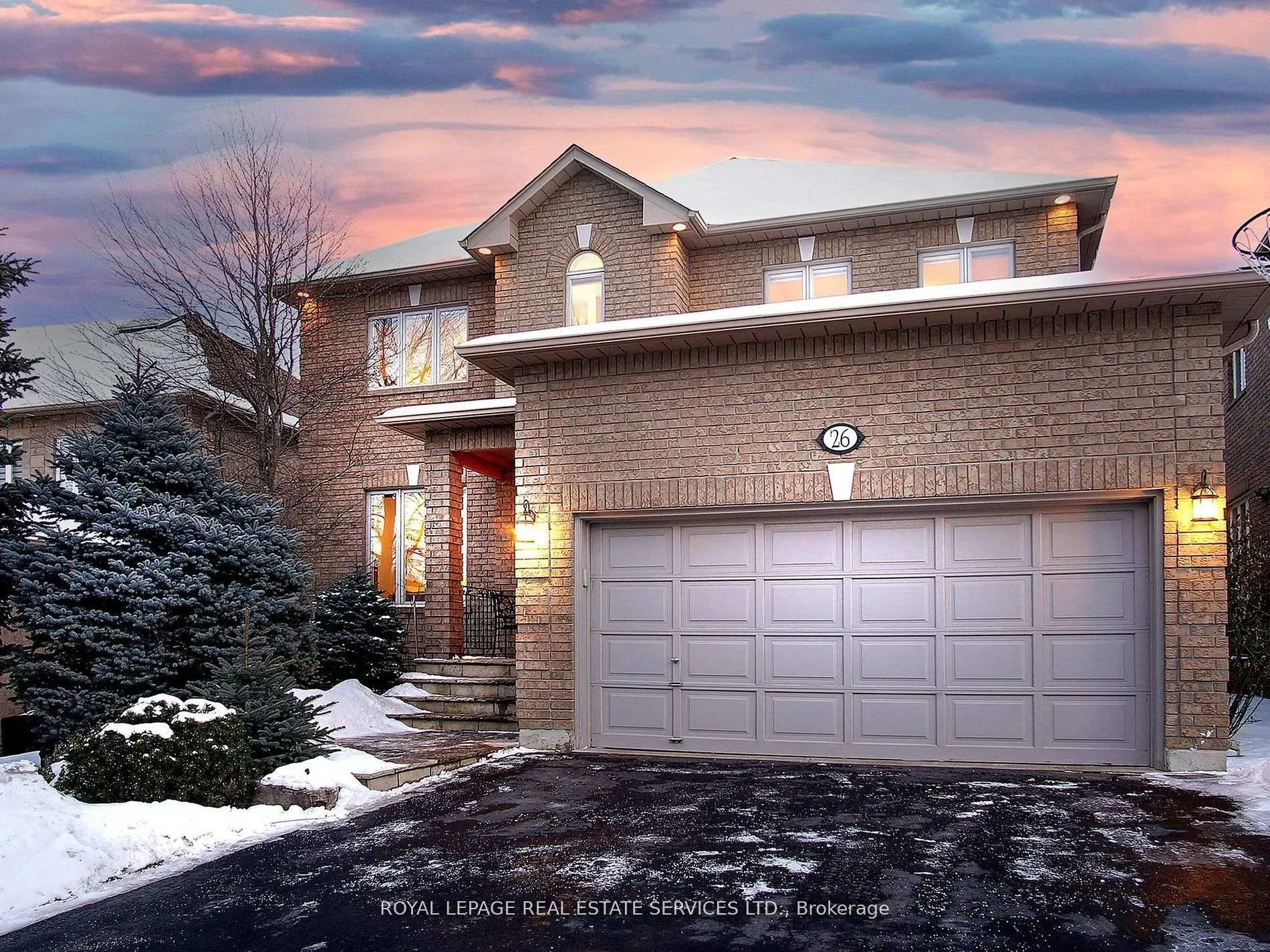 Photo 3 of 26 Langtry Place, Vaughan, Uplands — HOMEH