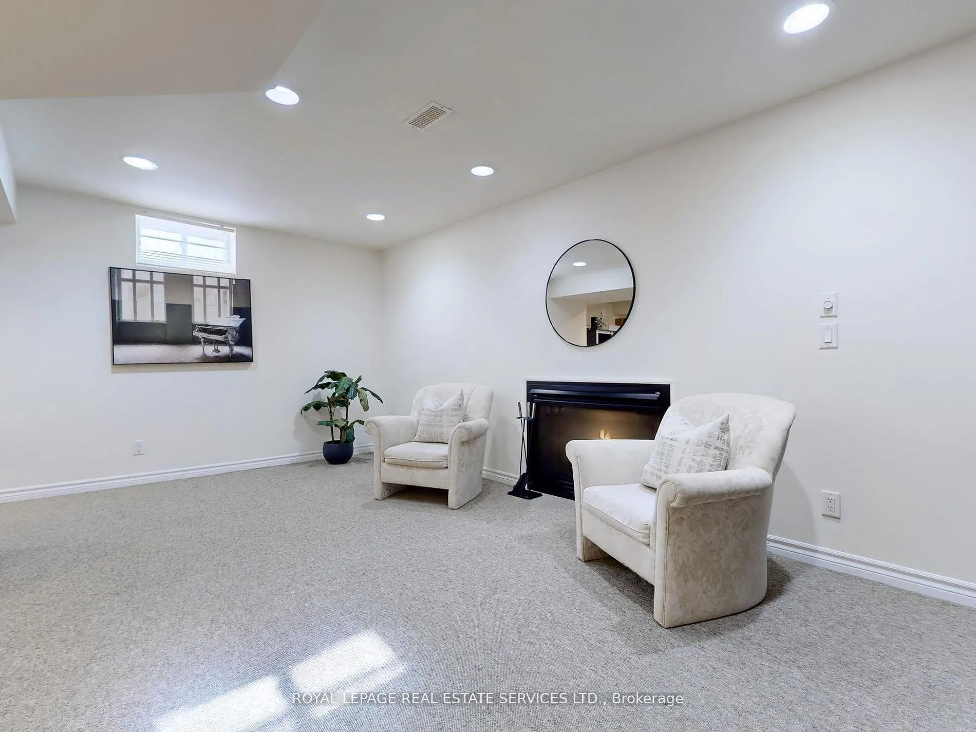 Photo 38 of 26 Langtry Place, Vaughan, Uplands — HOMEH