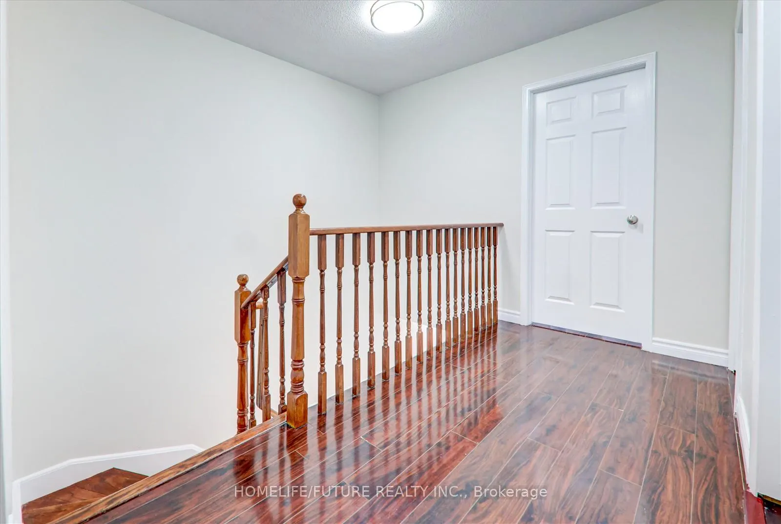 Photo 15 of 143 Mary Pearson Drive, Markham, Middlefield — HOMEH