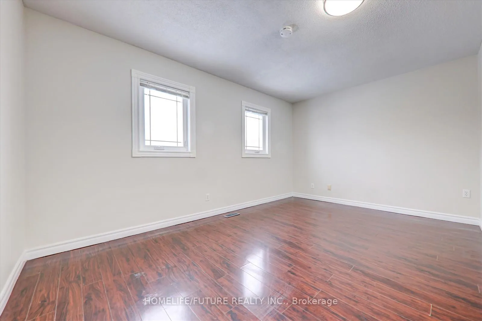 Photo 16 of 143 Mary Pearson Drive, Markham, Middlefield — HOMEH