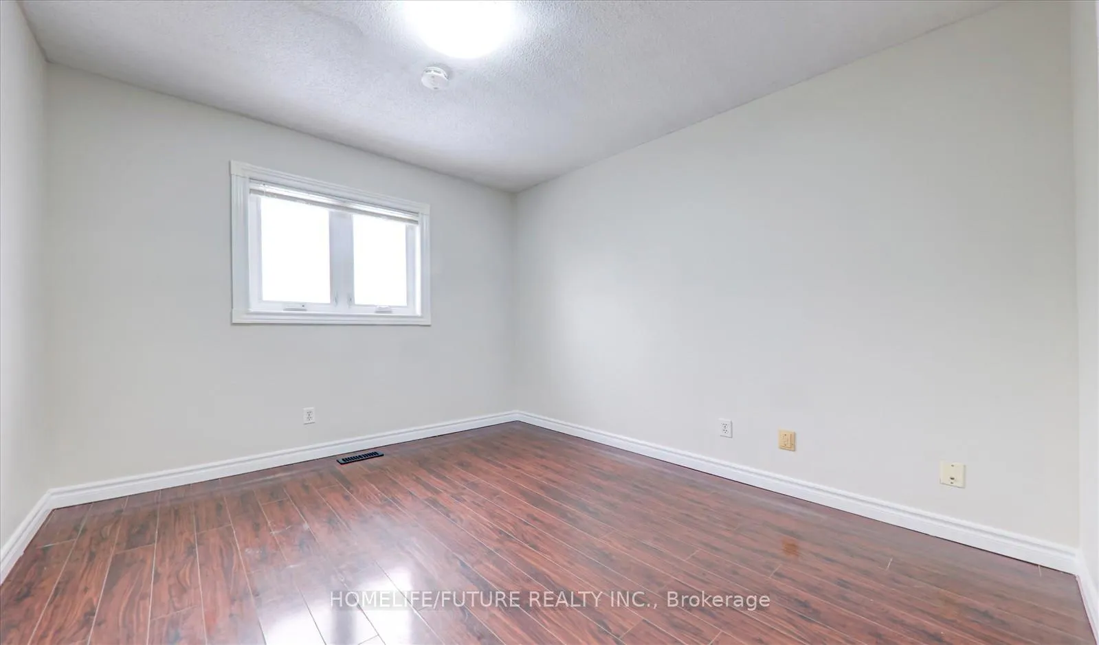 Photo 21 of 143 Mary Pearson Drive, Markham, Middlefield — HOMEH