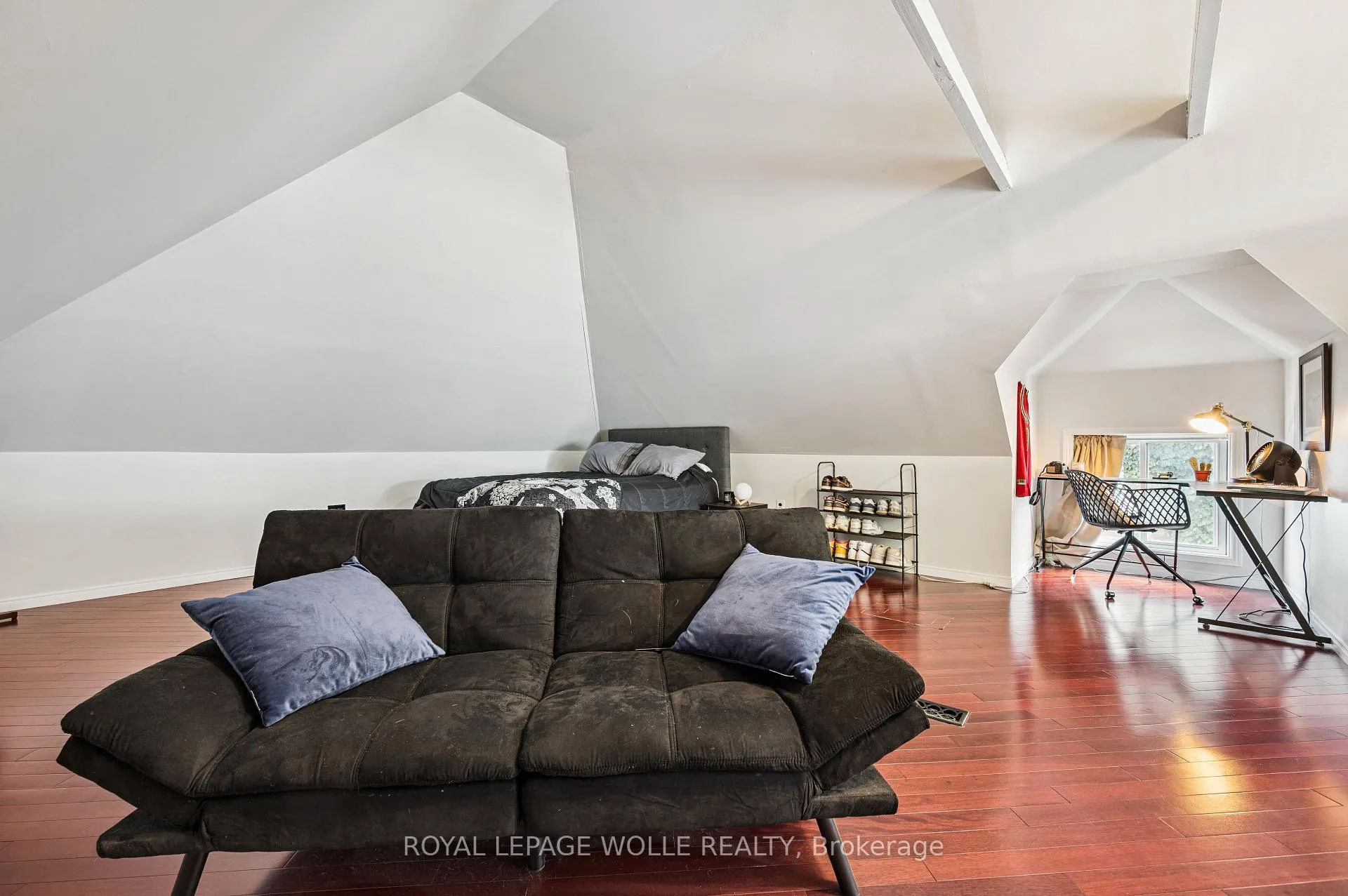 Photo 25 of 131 Mill Street, Kitchener — HOMEH