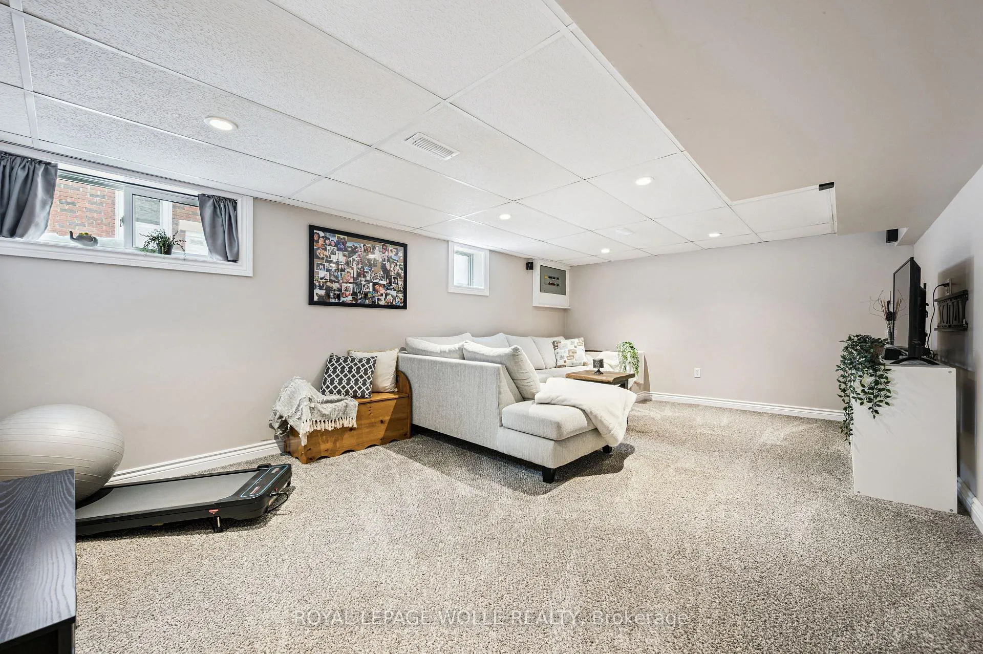 Photo 26 of 131 Mill Street, Kitchener — HOMEH