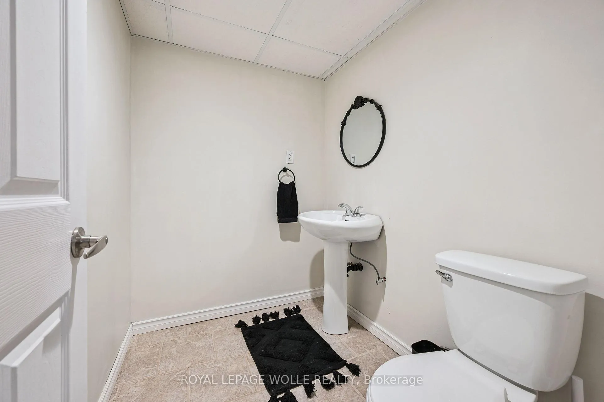 Photo 32 of 131 Mill Street, Kitchener — HOMEH