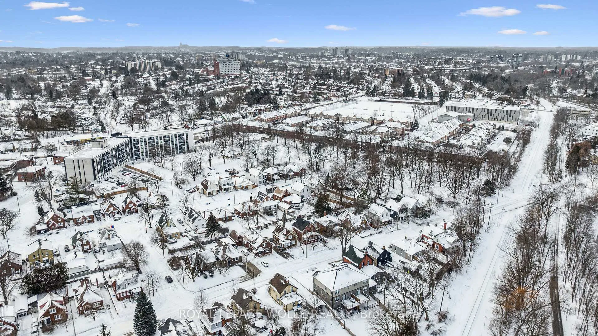 Photo 41 of 131 Mill Street, Kitchener — HOMEH