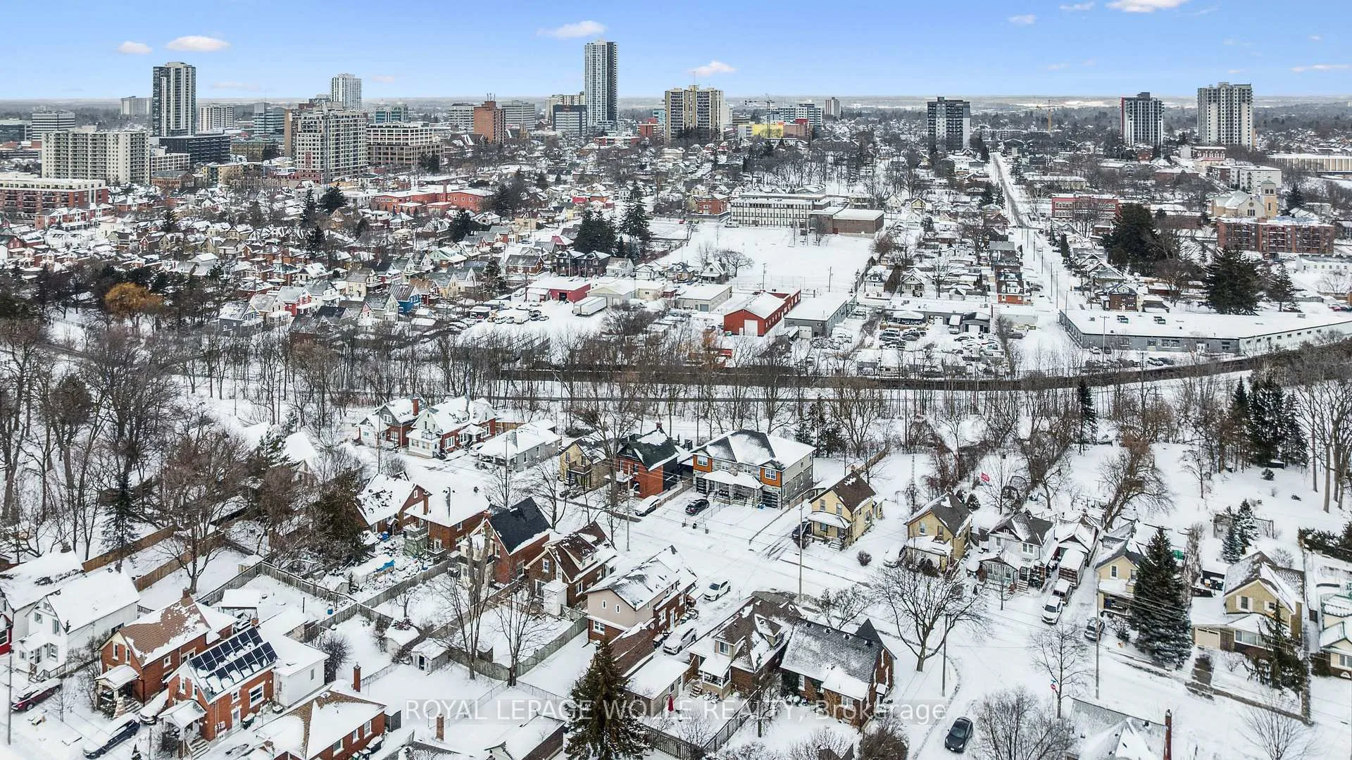 Photo 44 of 131 Mill Street, Kitchener — HOMEH