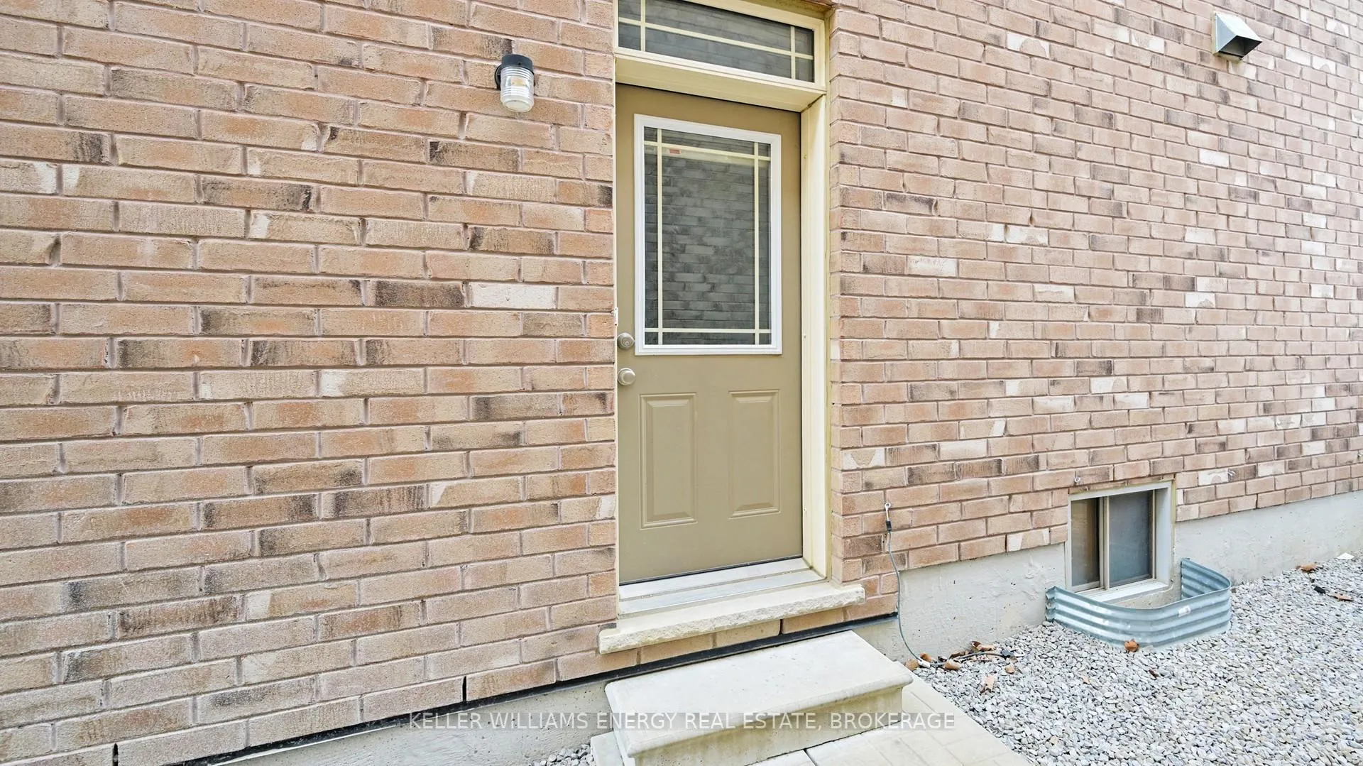 Photo 50 of 125 Chesney Crescent, Vaughan, Kleinburg — HOMEH