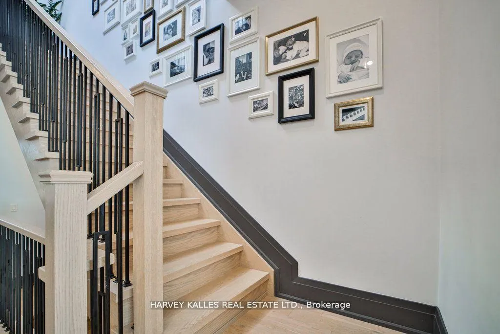 Photo 12 of 39 Marquette Avenue, Toronto, Englemount-Lawrence — HOMEH
