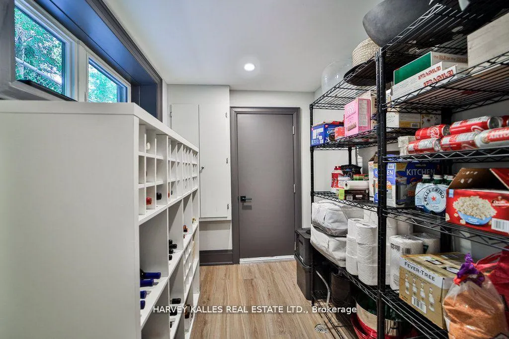 Photo 29 of 39 Marquette Avenue, Toronto, Englemount-Lawrence — HOMEH