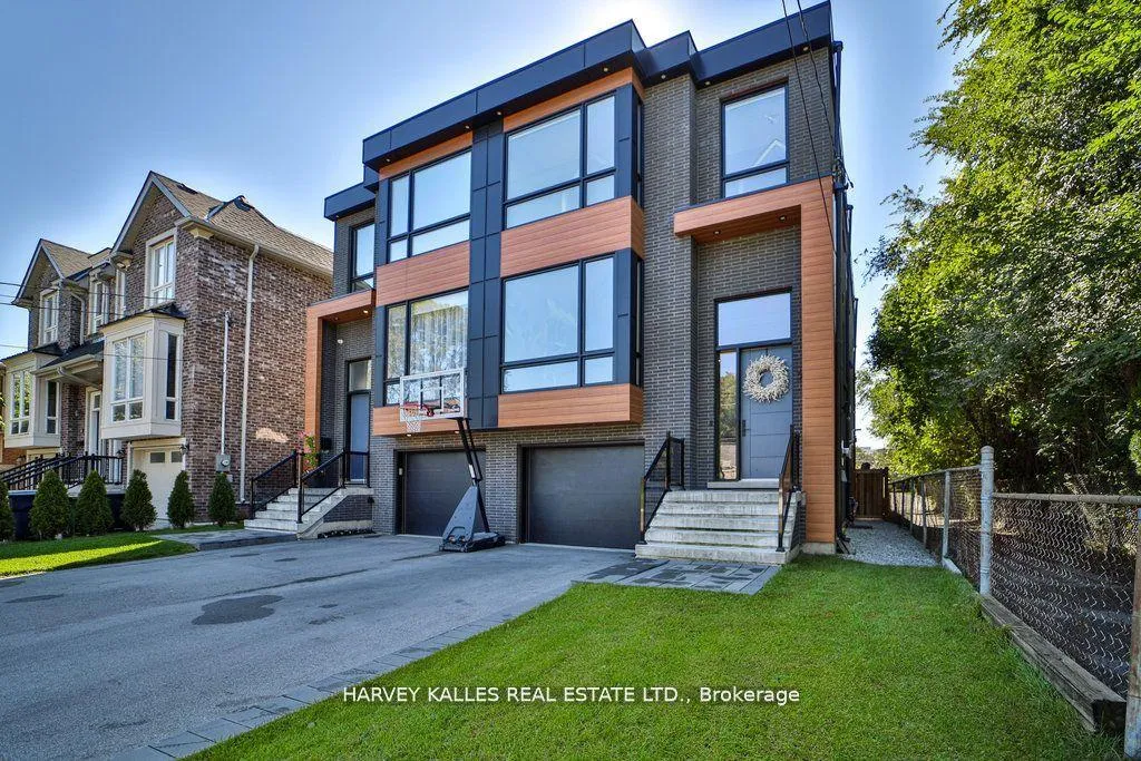 Photo 37 of 39 Marquette Avenue, Toronto, Englemount-Lawrence — HOMEH