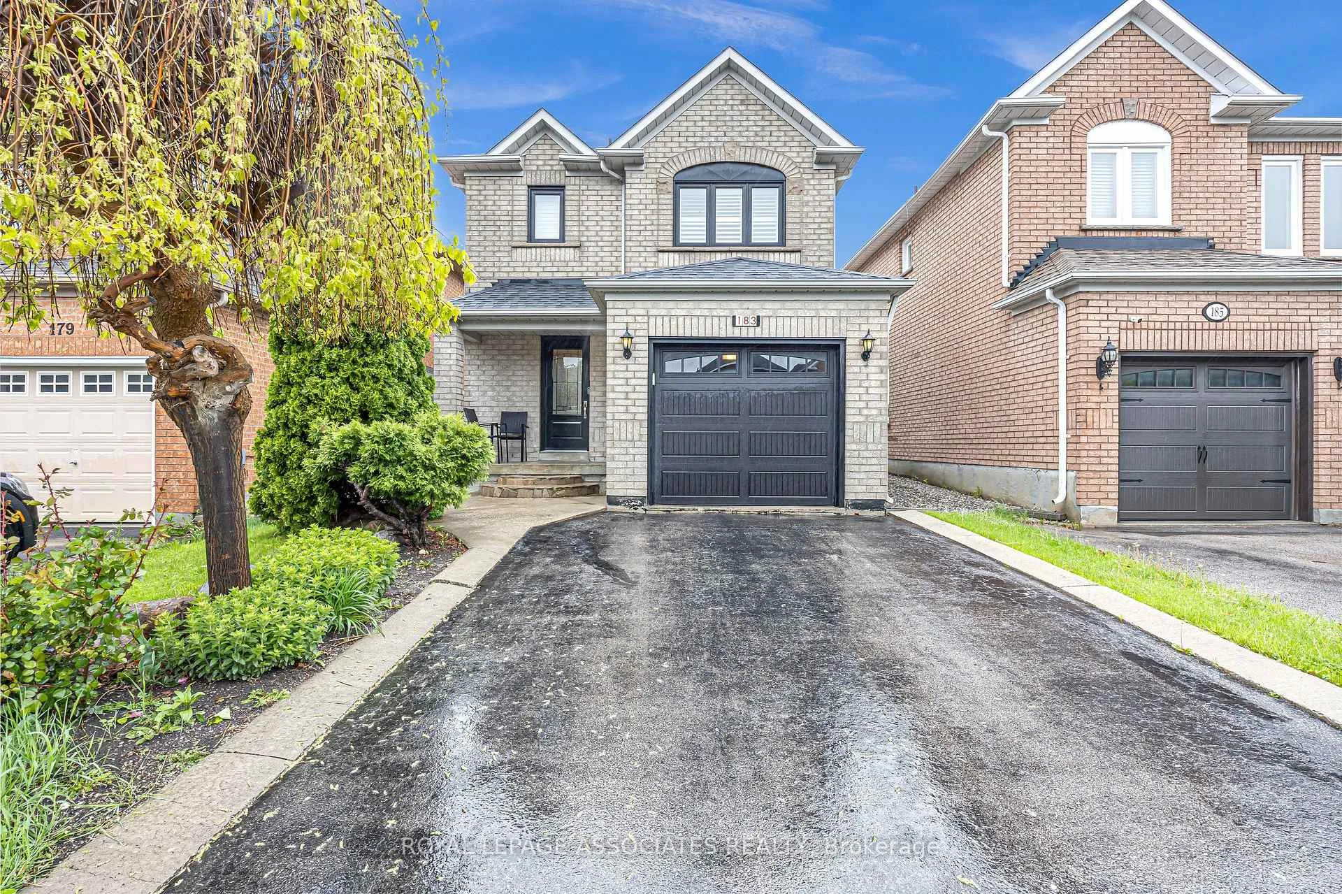 Photo 1 of 183 Elena Crescent, Vaughan, Maple — HOMEH