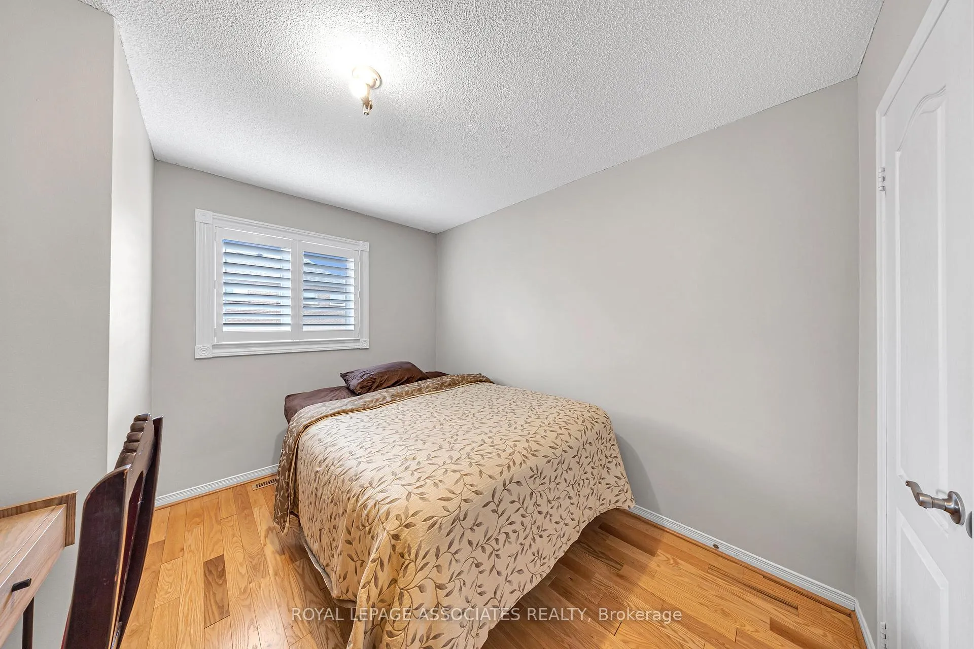 Photo 27 of 183 Elena Crescent, Vaughan, Maple — HOMEH