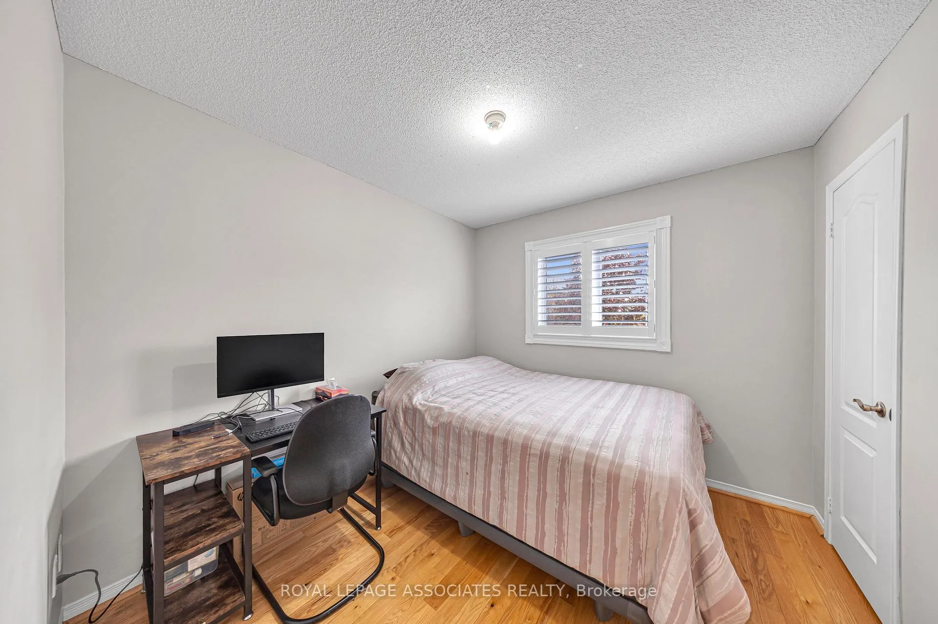 Photo 28 of 183 Elena Crescent, Vaughan, Maple — HOMEH