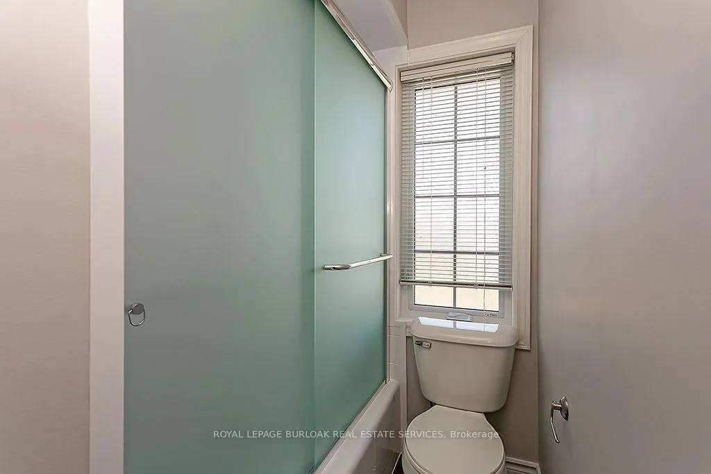 Photo 18 of Unit 13, 3480 Upper Middle Road, Burlington, Palmer — HOMEH