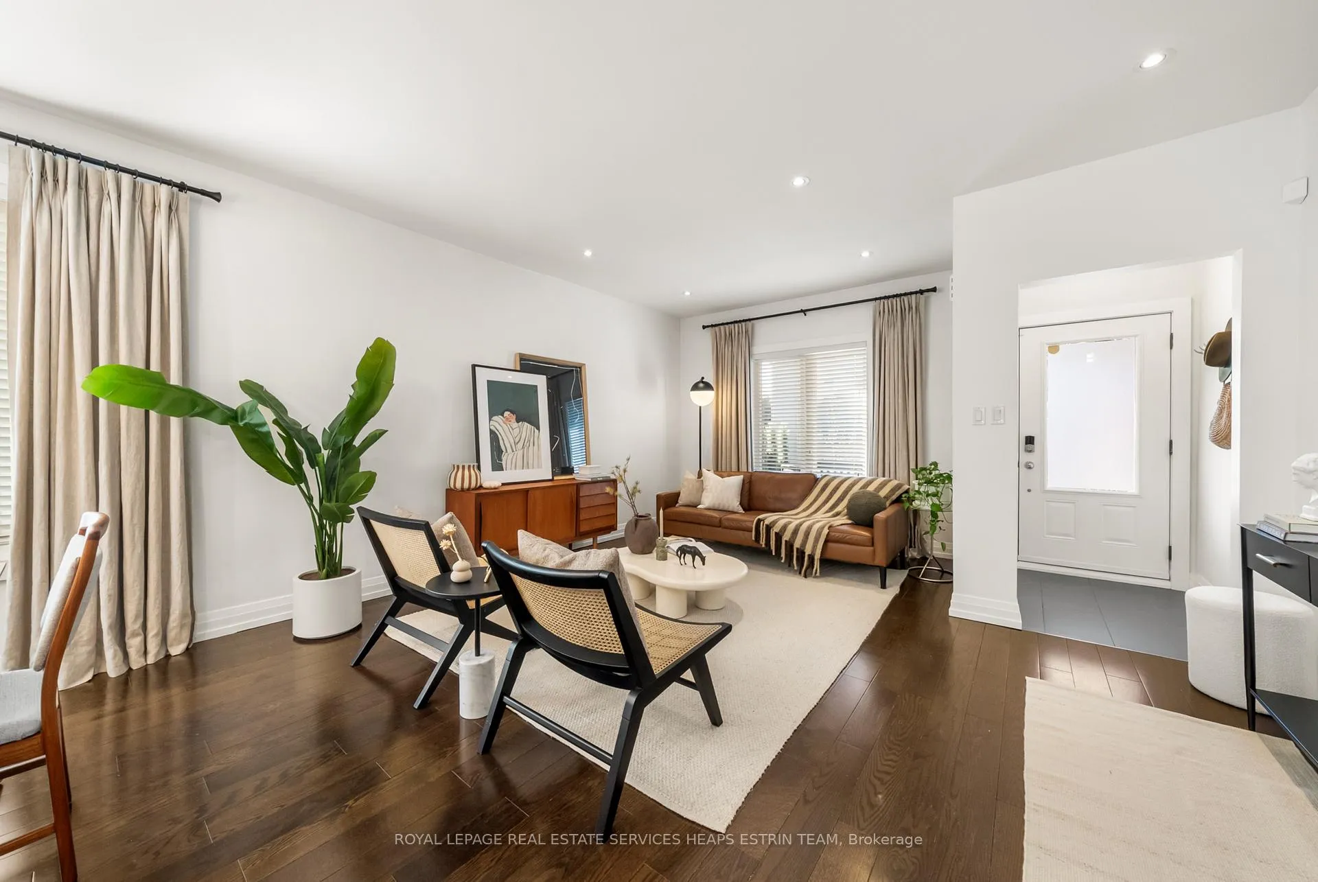 Photo 3 of 1 Ravina Crescent, Toronto, Blake-Jones — HOMEH