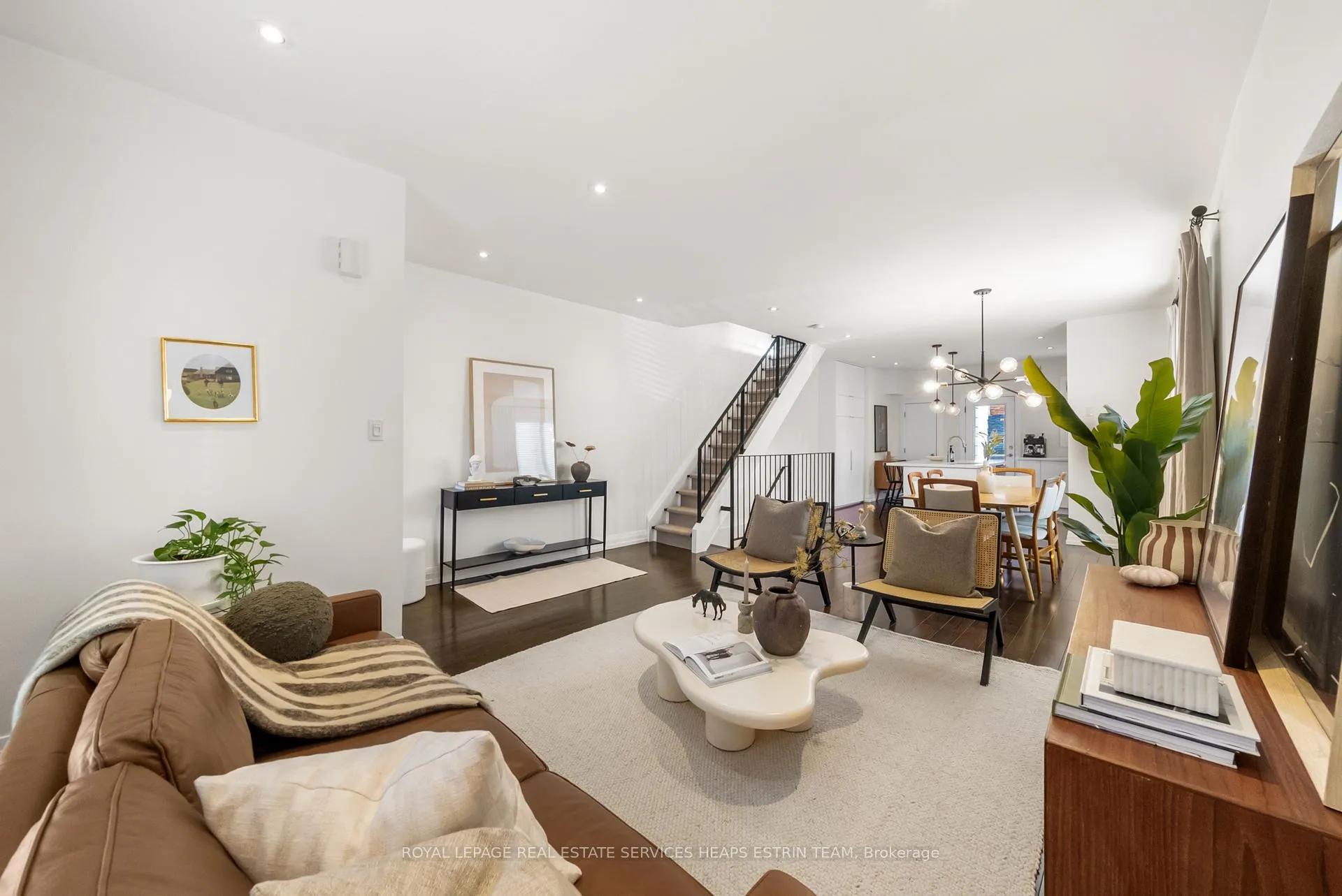 Photo 7 of 1 Ravina Crescent, Toronto, Blake-Jones — HOMEH