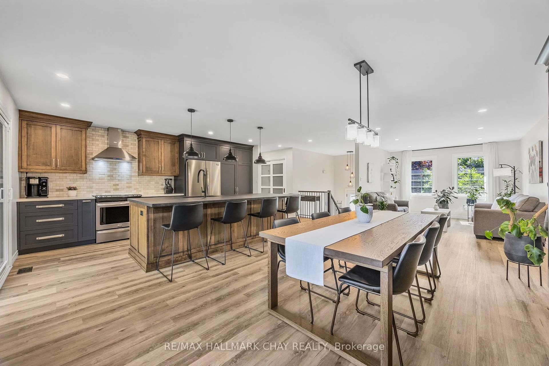 Photo 6 of 23 McCarthy Crescent, Essa, Angus — HOMEH