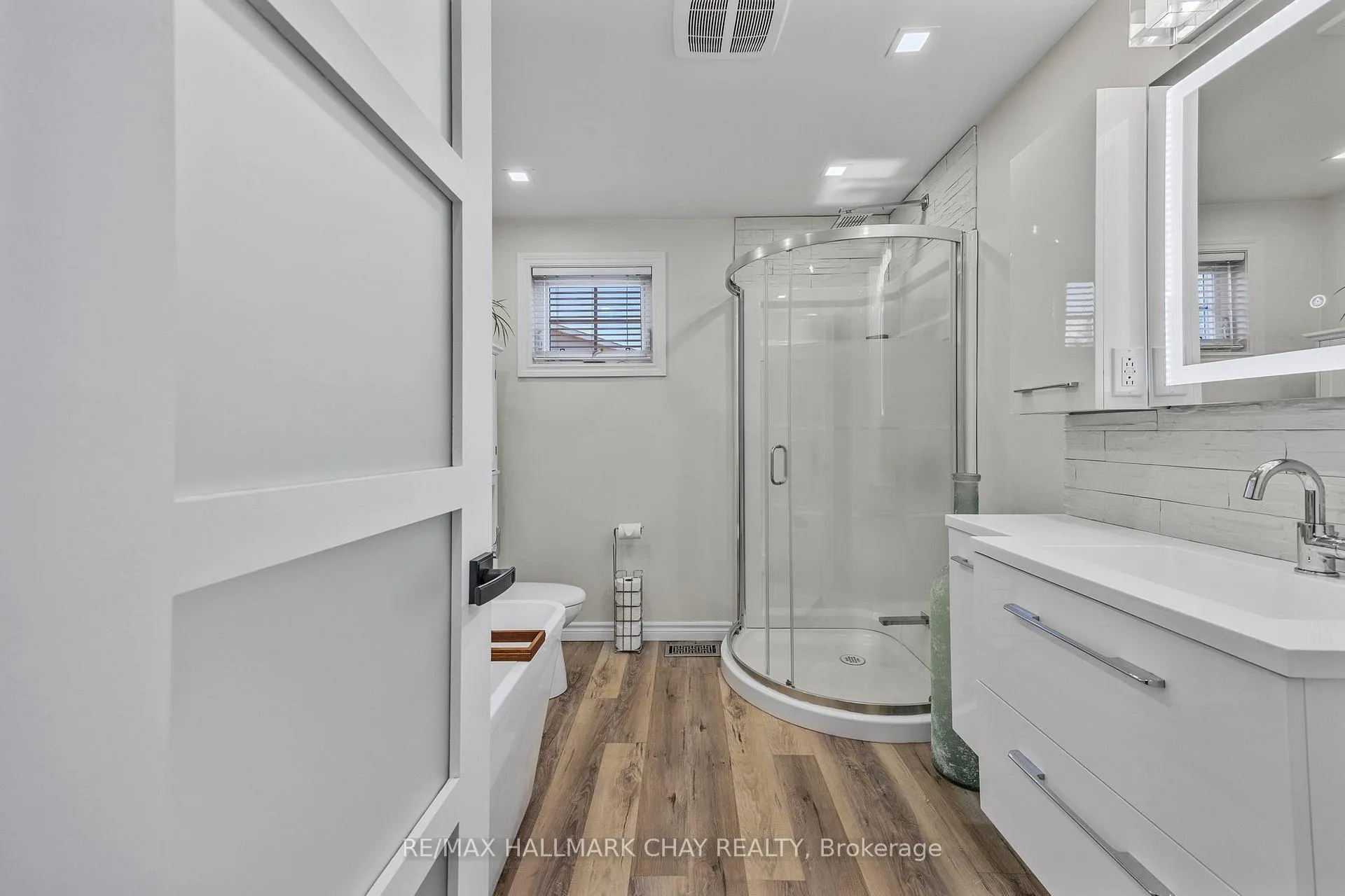 Photo 18 of 23 McCarthy Crescent, Essa, Angus — HOMEH
