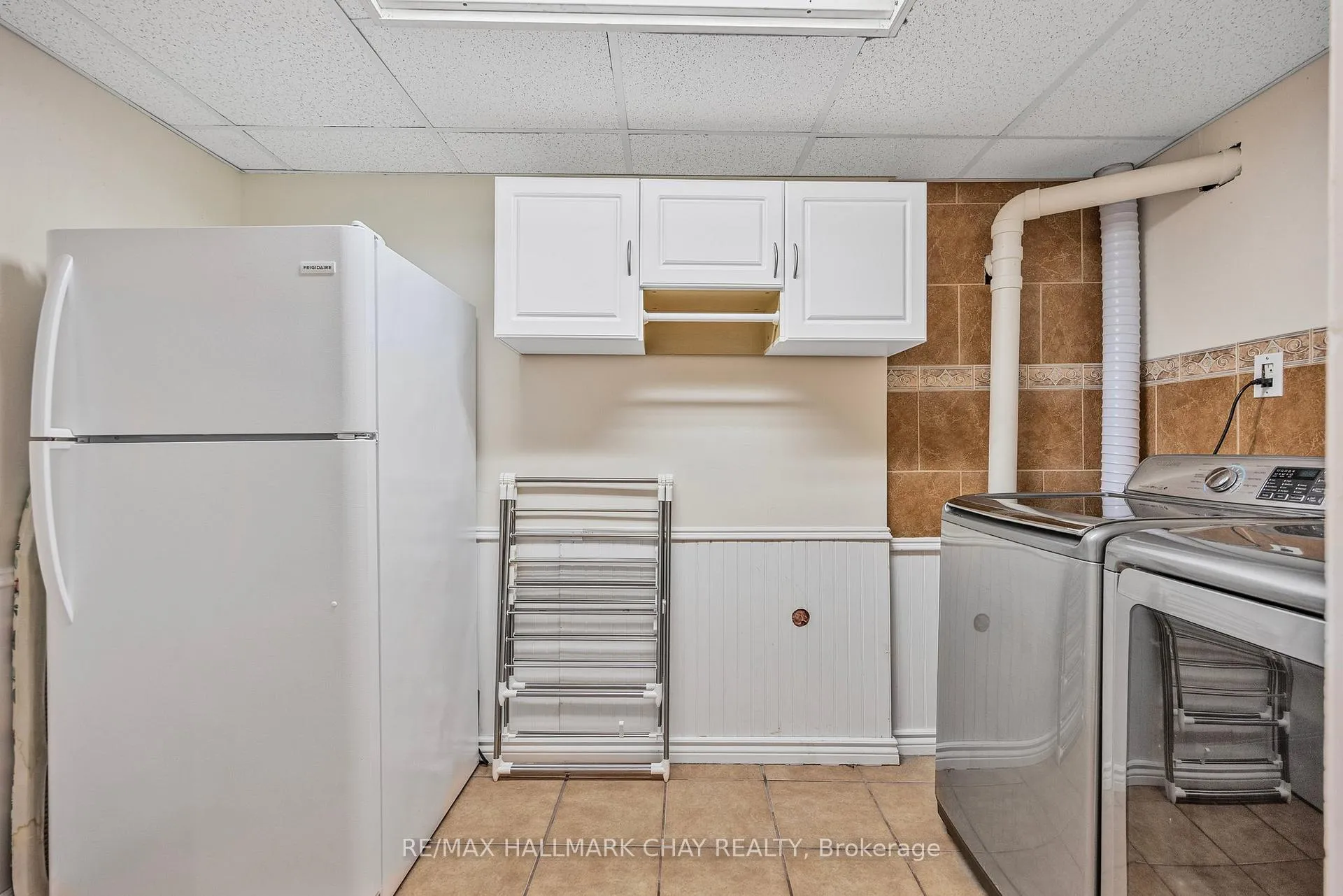 Photo 25 of 23 McCarthy Crescent, Essa, Angus — HOMEH