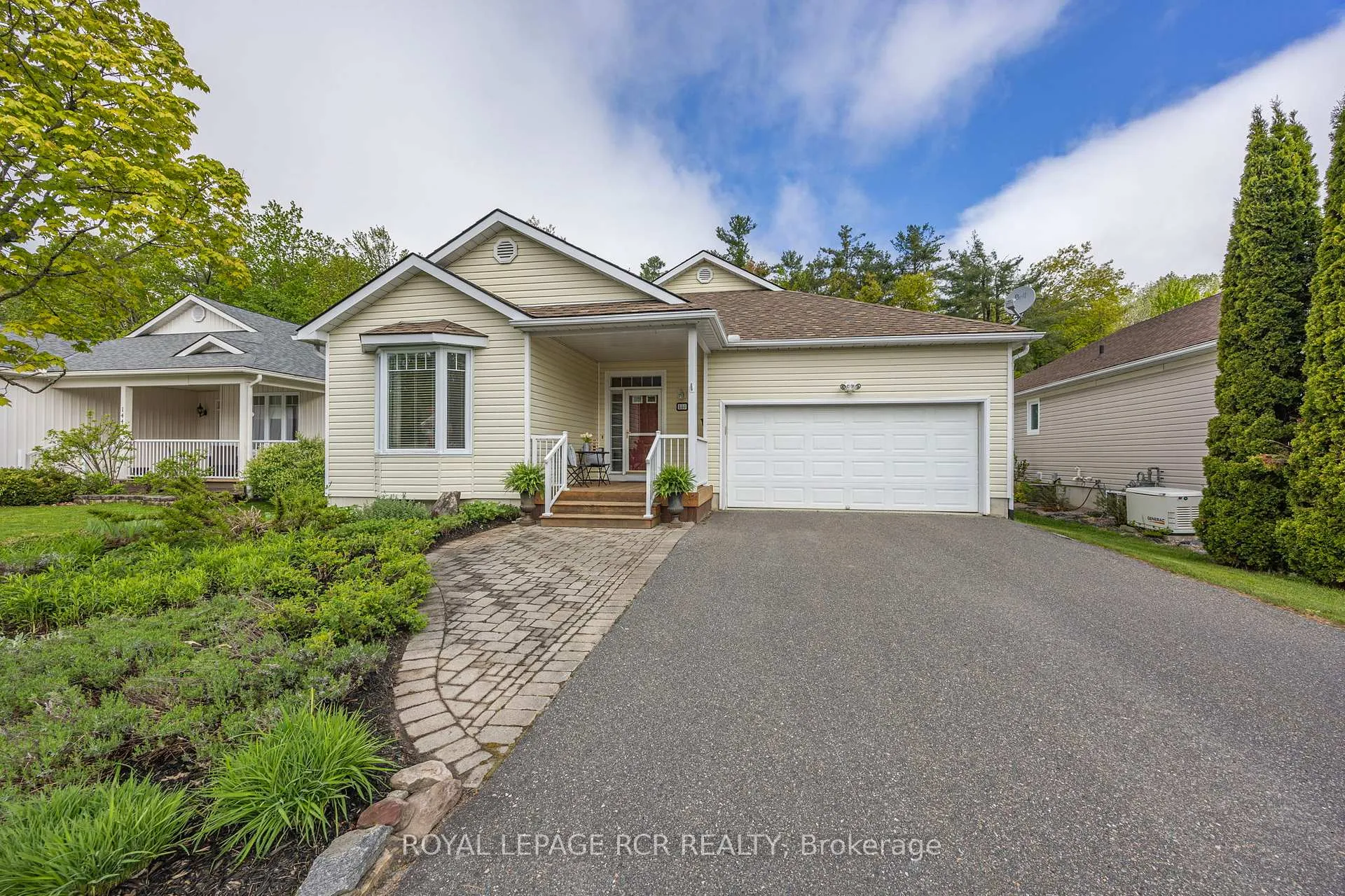 Photo 3 of 150 Hedgewood Lane, Gravenhurst, Muskoka (S) — HOMEH