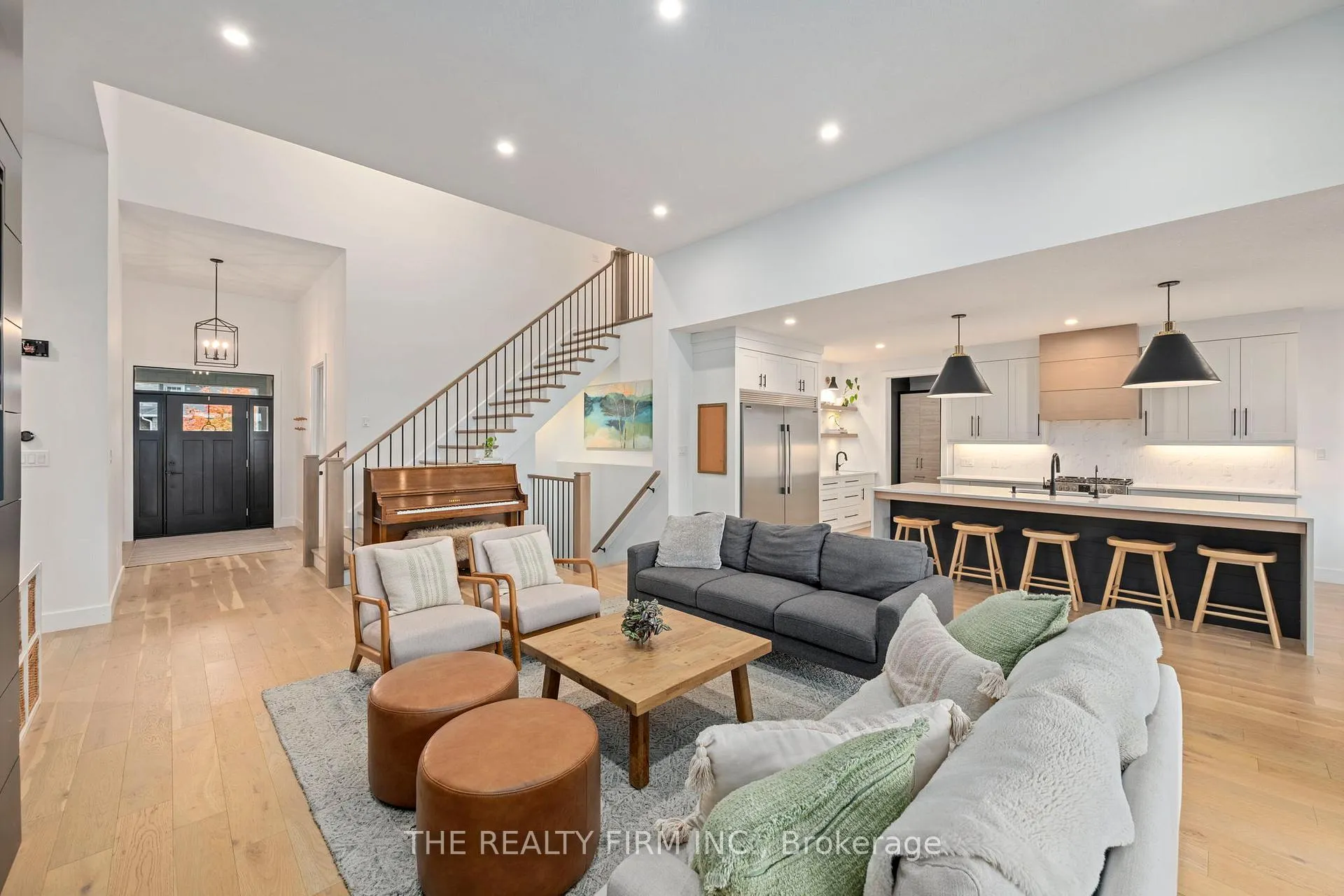 Photo 12 of 2568 Lucas Avenue, Strathroy-Caradoc, Mount Brydges — HOMEH
