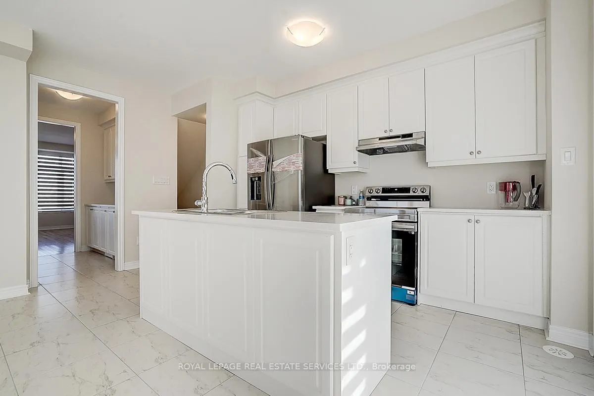 Photo 16 of 1 Mumbai Avenue, Markham, Middlefield — HOMEH