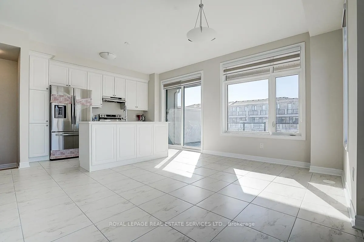 Photo 17 of 1 Mumbai Avenue, Markham, Middlefield — HOMEH