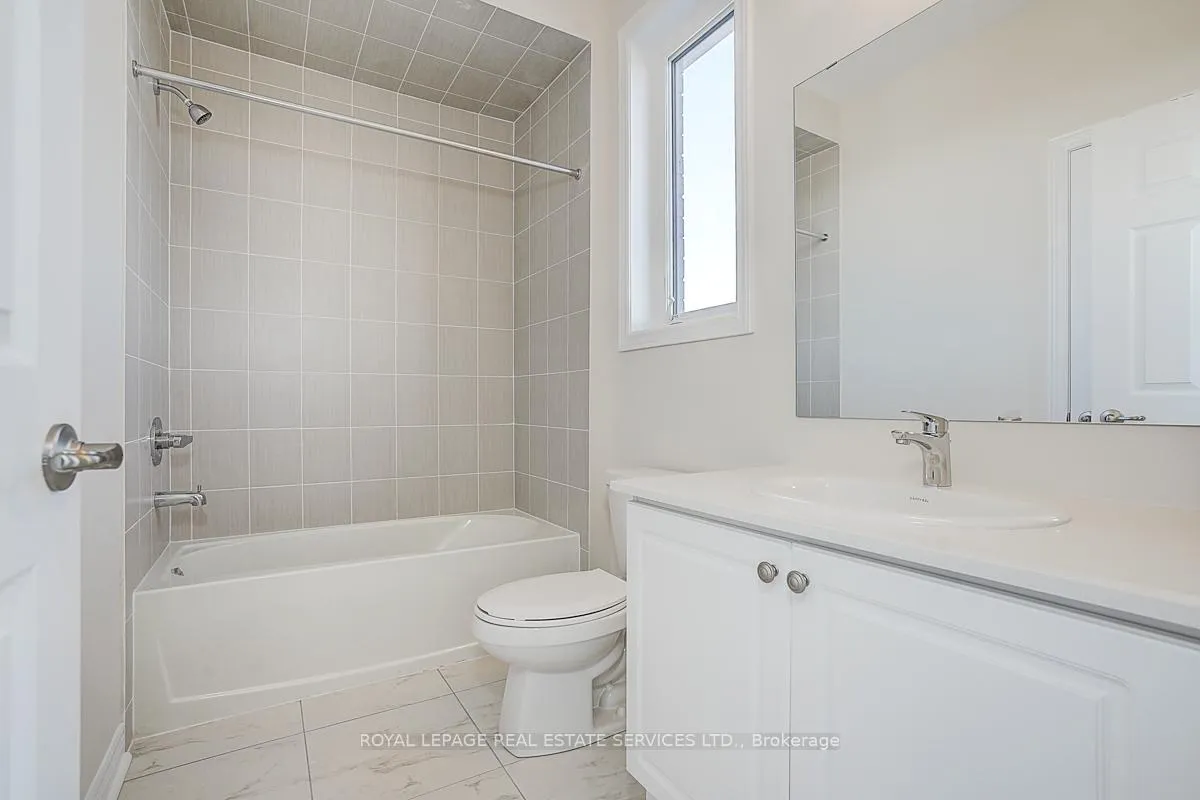 Photo 33 of 1 Mumbai Avenue, Markham, Middlefield — HOMEH
