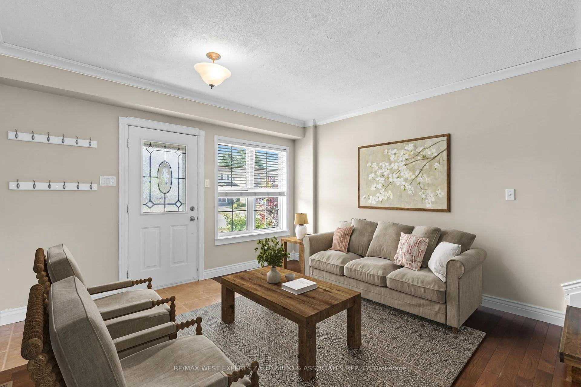 Photo 6 of 20 Truax Crescent, Essa, Angus — HOMEH