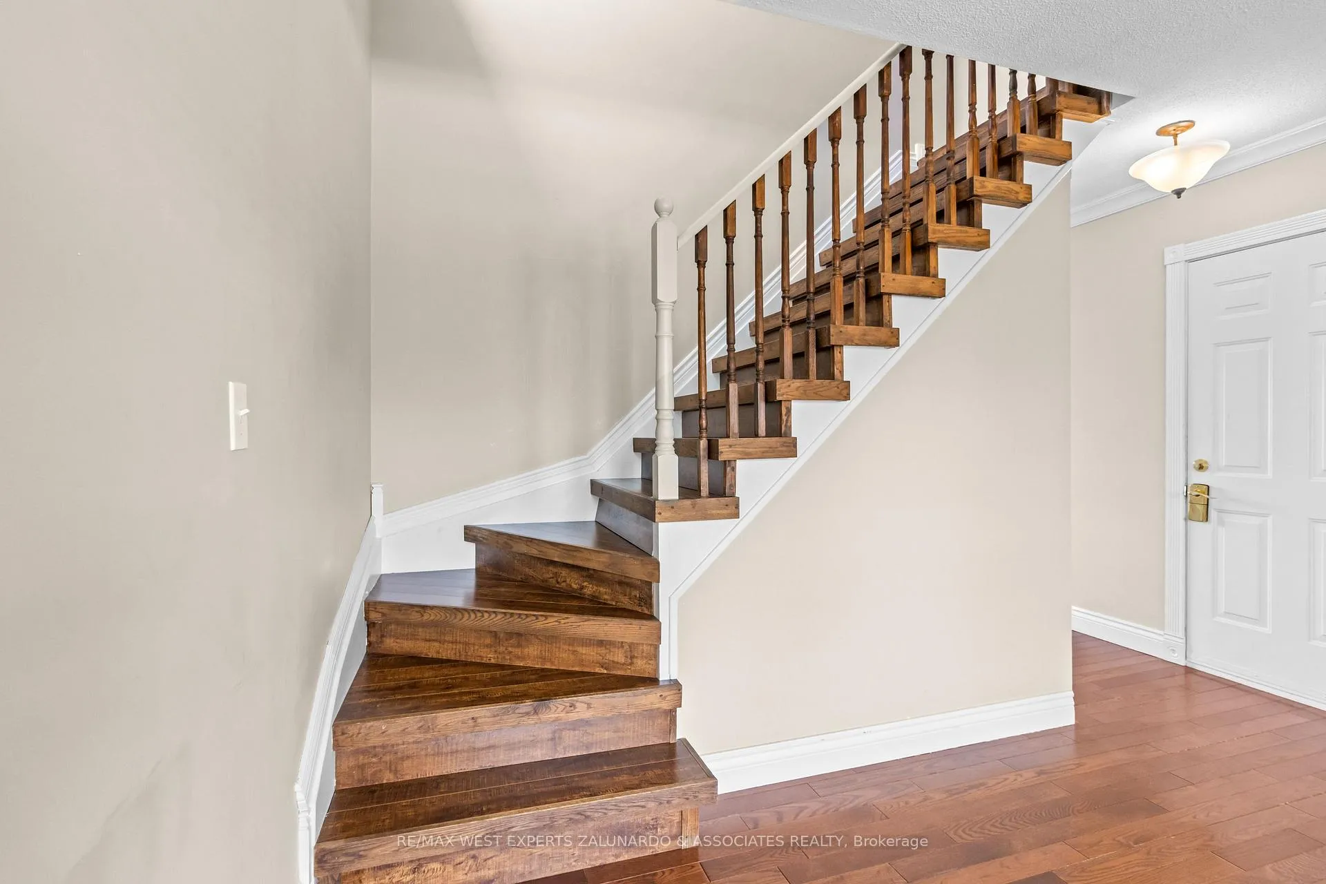 Photo 17 of 20 Truax Crescent, Essa, Angus — HOMEH