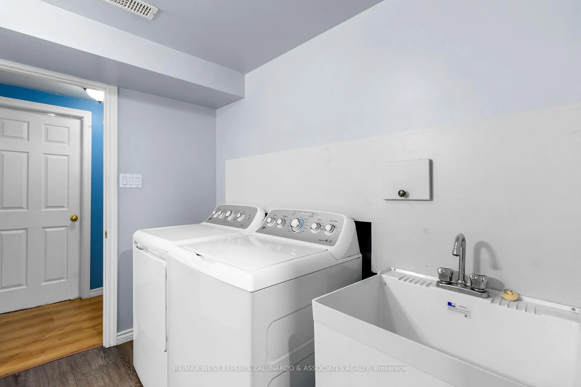 Photo 30 of 20 Truax Crescent, Essa, Angus — HOMEH