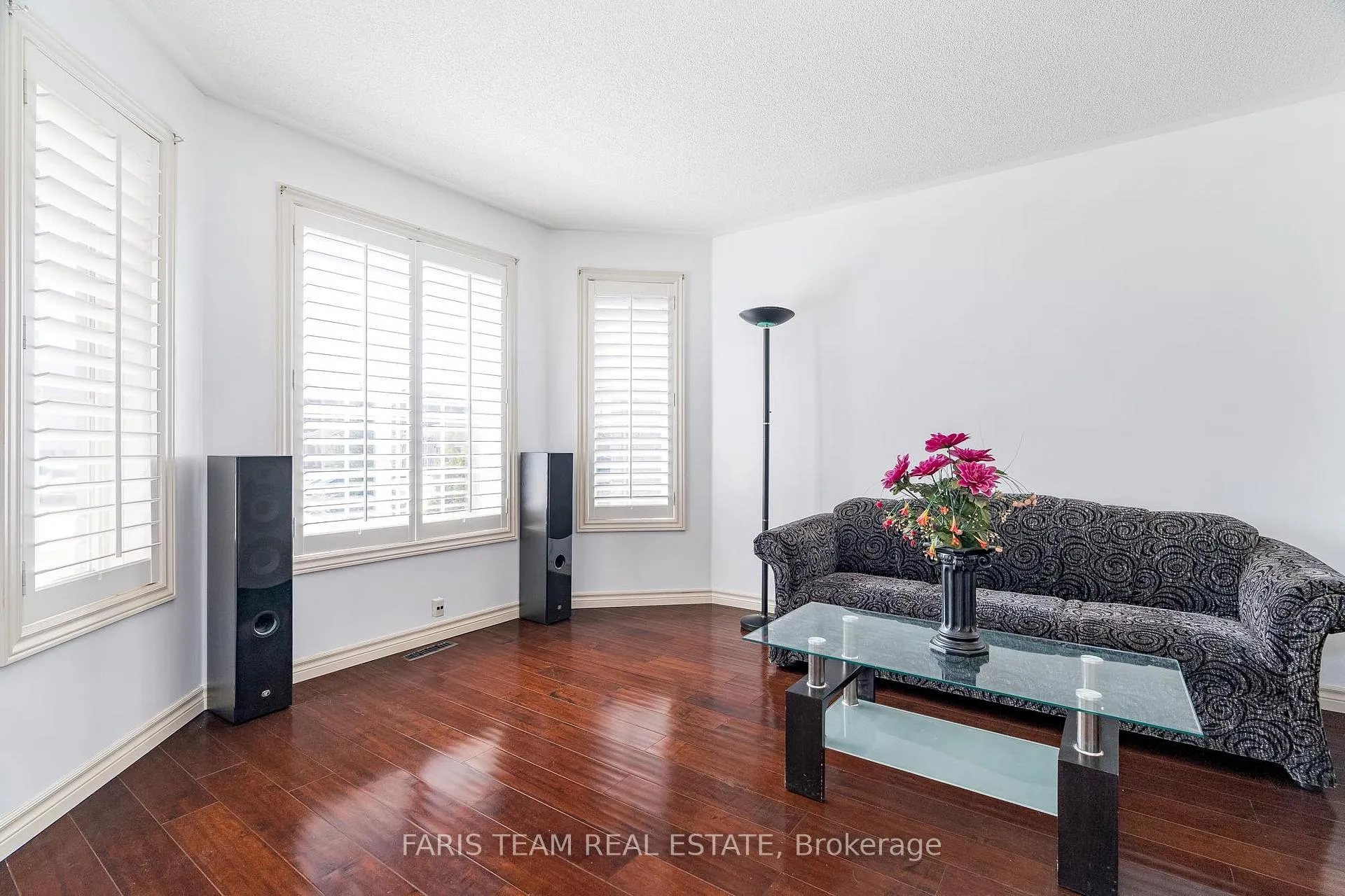 Photo 9 of 67 Kenwell Crescent, Barrie, Holly — HOMEH