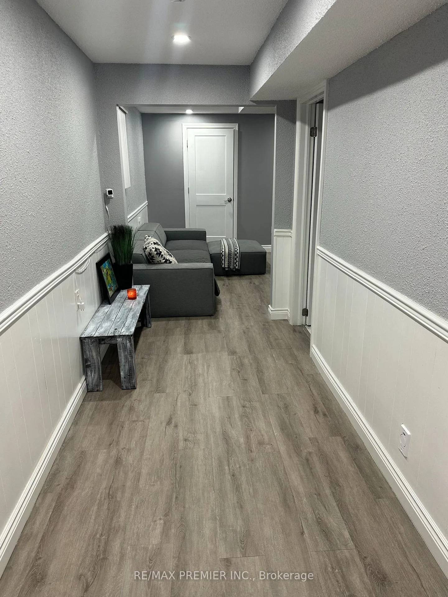 Photo 2 of Unit Basement, 99 Terra Road, Vaughan, West Woodbridge — HOMEH