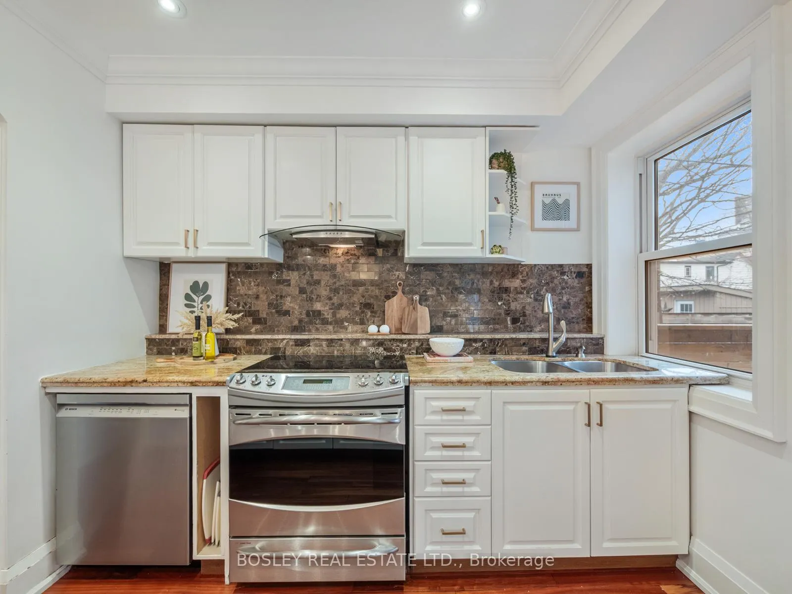 Photo 9 of 51 Beck Avenue, Toronto, East End-Danforth — HOMEH